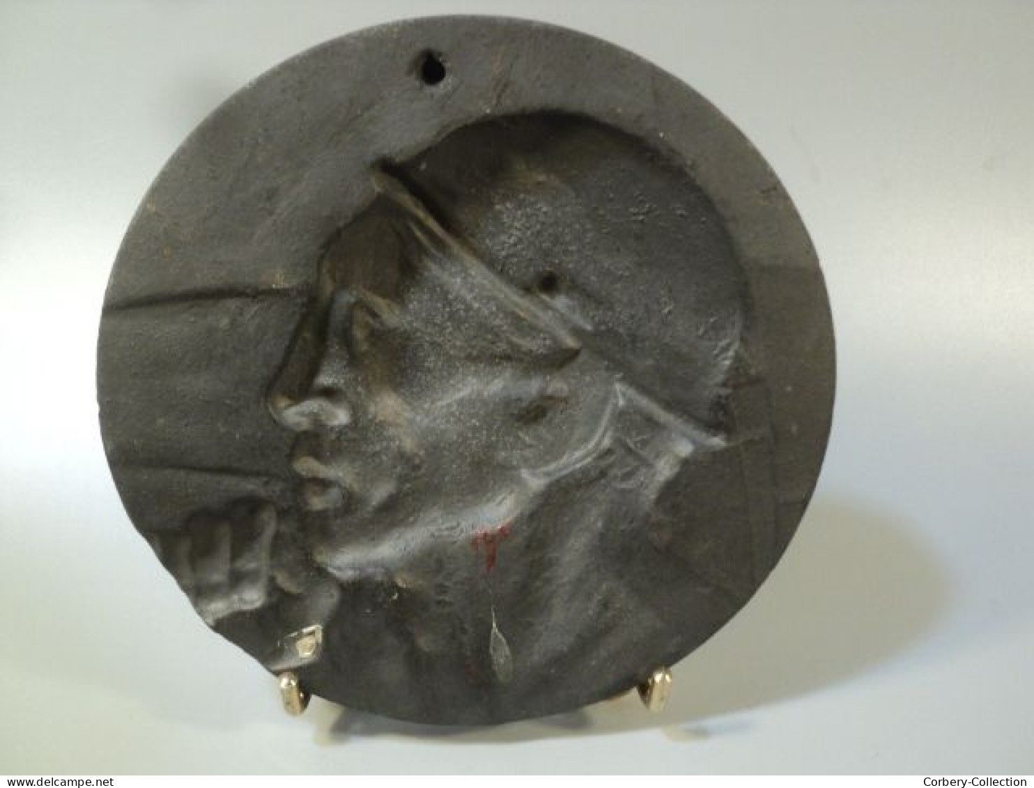 Ancien Médaillon en Terre Cuite Représentant un Mineur. Attr. Sculpteur Belge Constantin Meunier