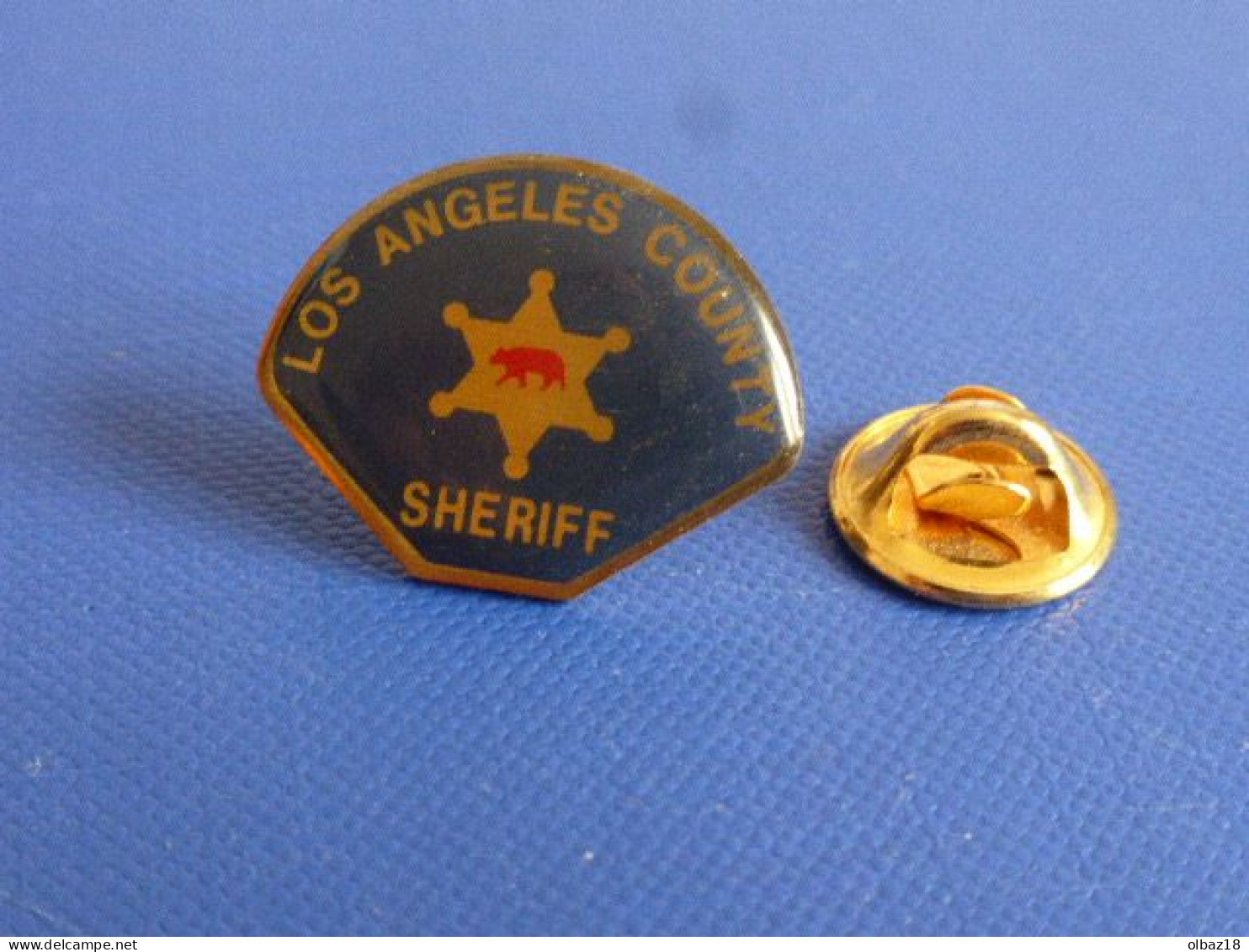 Pin's Sheriff Los Angeles County - Police USA états Unis - étoile (KB6) - Police