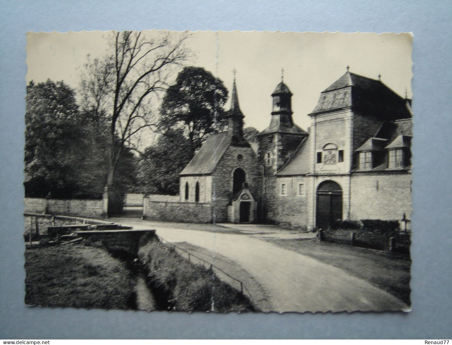 Ermeton S/Biert - Monastère Notre Dame - Entrée Principale Et Chapelle Castrale (XIIe) - Mettet