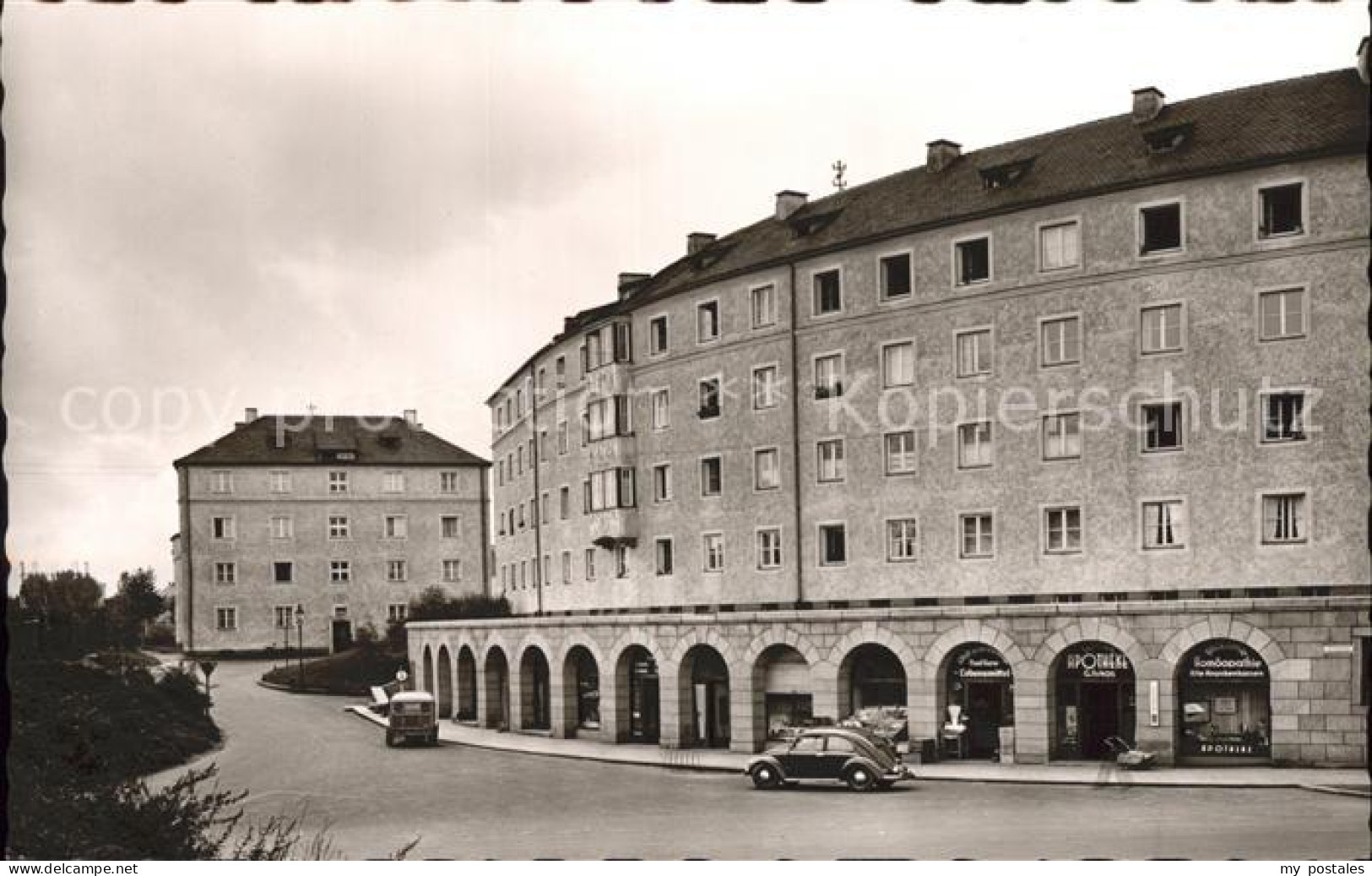 41783682 Weiden Oberpfalz Rundbau Karl-Heilmann-Siedlung Autos Weiden Oberpfalz - Weiden I. D. Oberpfalz