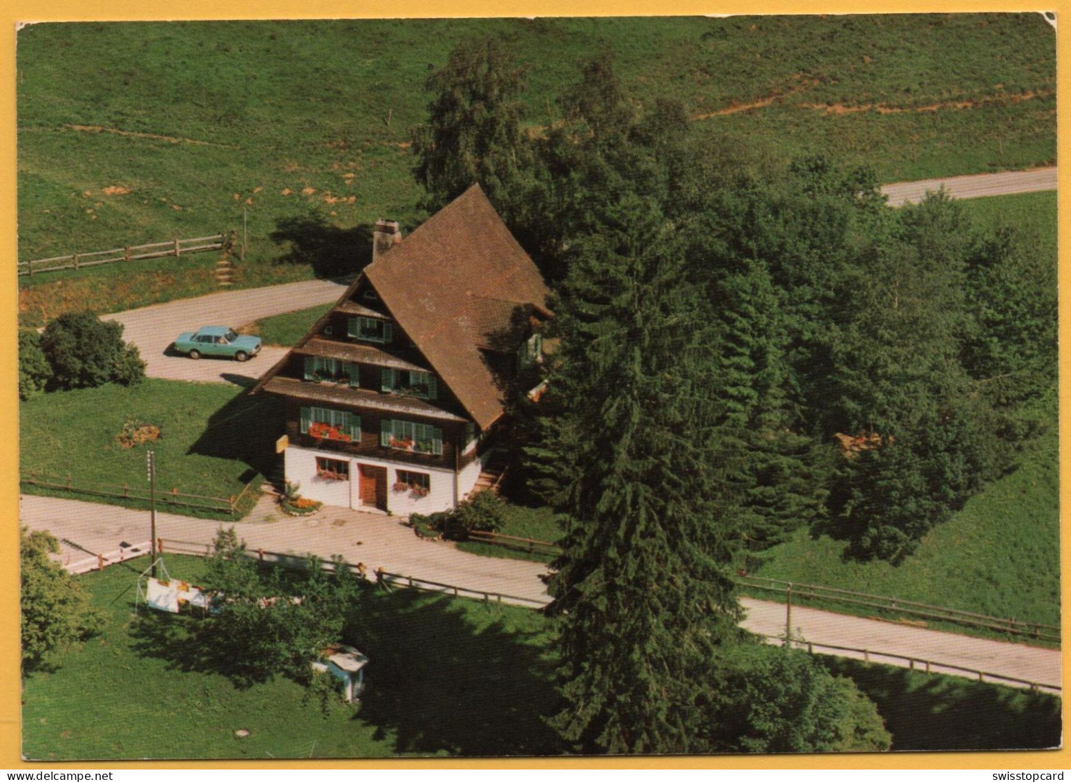 ZUG ZUGERBERG Flugaufnahme Restaurant Vordergeissboden, Auto - Zoug