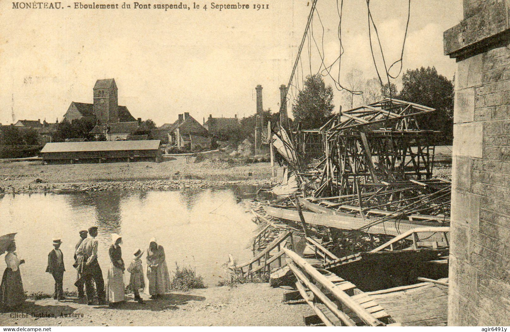 - MONETEAU (89) - L'éboulement Du Pont Suspendu, Le 04 09 1911  (animée)   -26699- - Moneteau