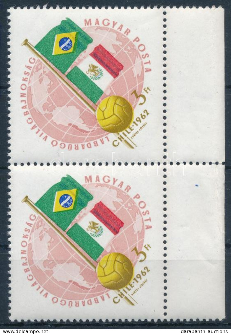 ** 1962 Labdarúgó VB (I.) - Chile 3Ft ívszéli Pár A Sárga Szín Eltolódásával (labda és Brazil Zászló) - Other & Unclassified