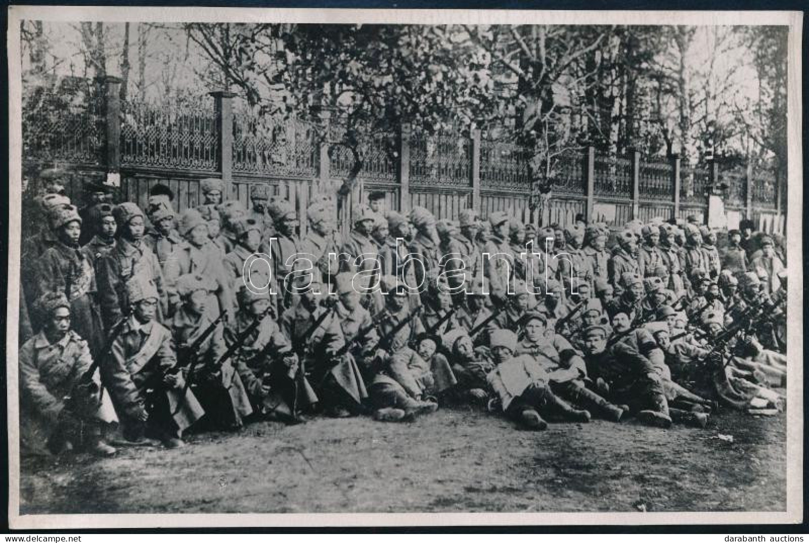 1918 Kínai és Cseh Katonákból álló Vörös Zászlóalj Jekatyerinburgban Későbbi Nagyítás / Red Army Squadron Consisting Of  - Otros & Sin Clasificación