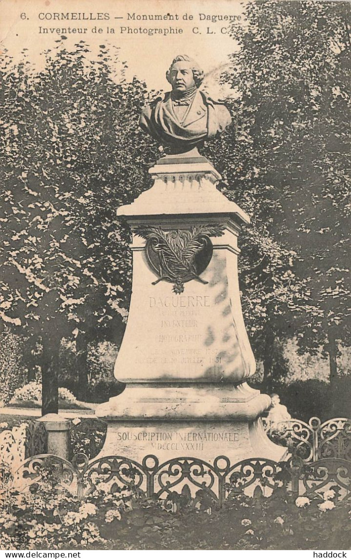 CORMEILLES : MONUMENT DE DAGUERRE INVENTEUR DE LA PHOTOGRAPHIE - Cormeilles En Parisis