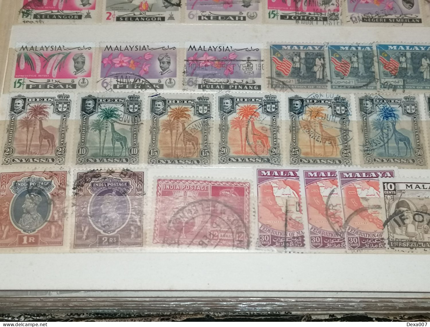 Ancient Old Album With Old Stamps Africa, Asia, Europe, America Including Egypt, Palestine And Colonies Used And Mint - Sammlungen (im Alben)