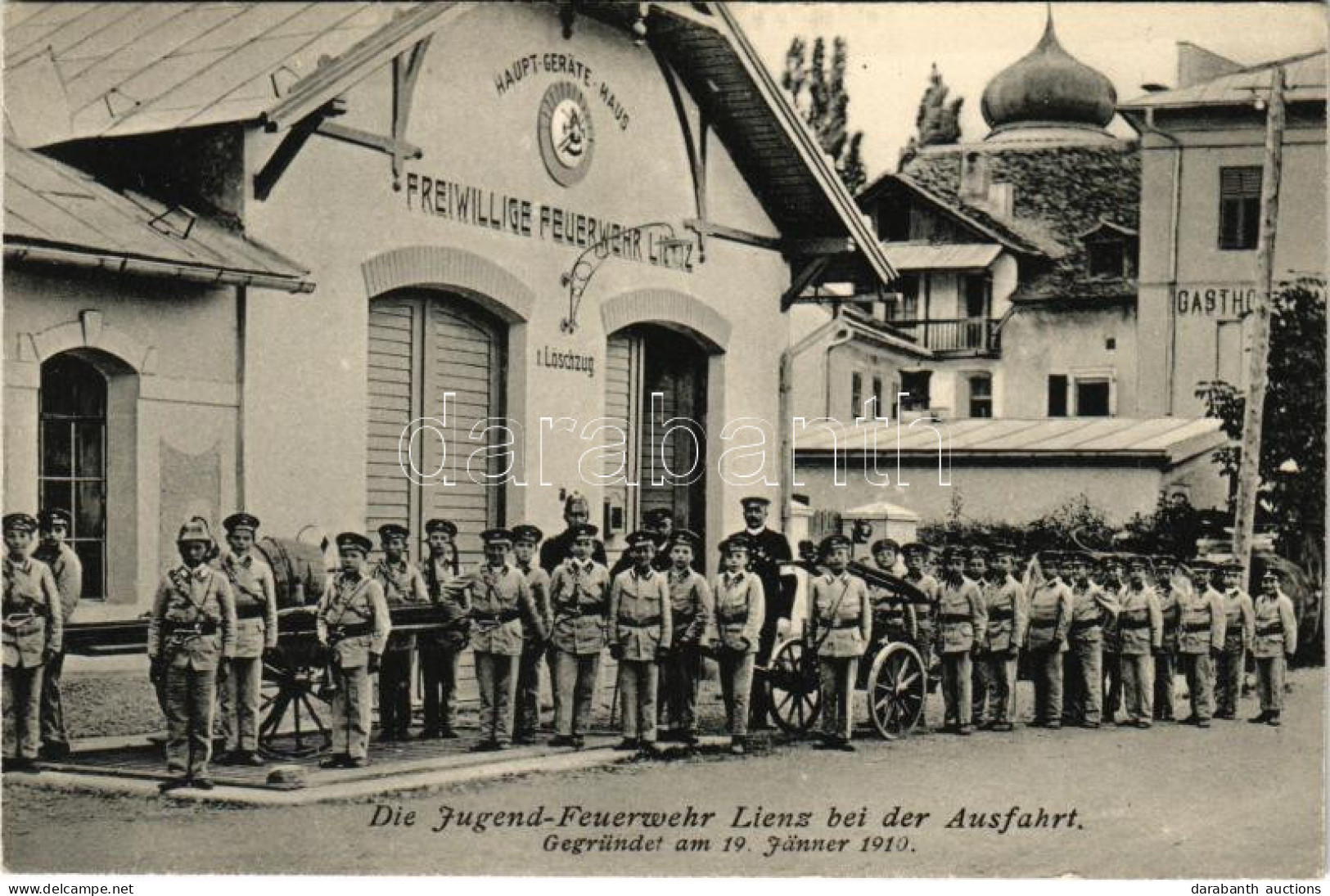 ** T1/T2 Lienz, Die Jugend-Feuerwehr Lienz Bei Der Ausfahrt, Gegründet Am 19. Jänner 1910., Haupt-Geräte-Haus Freiwillig - Non Classés