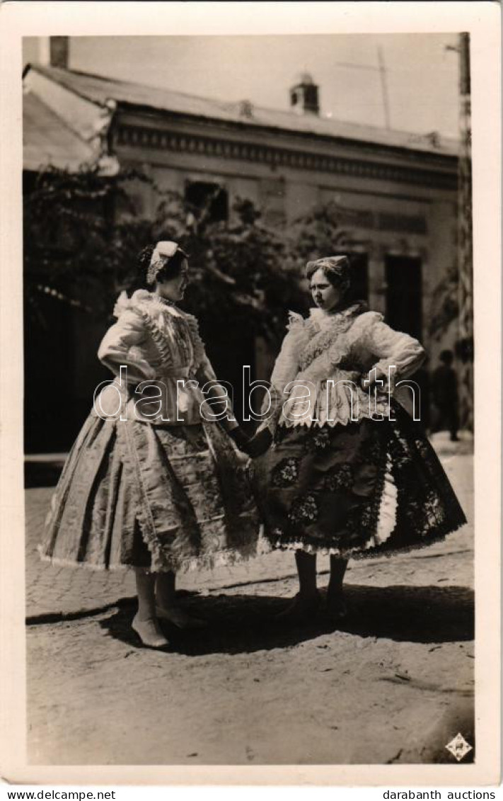 ** T2/T3 Kalocsai Népviselet, Magyar Folklór / Hungarian Folklore (fl) - Sin Clasificación