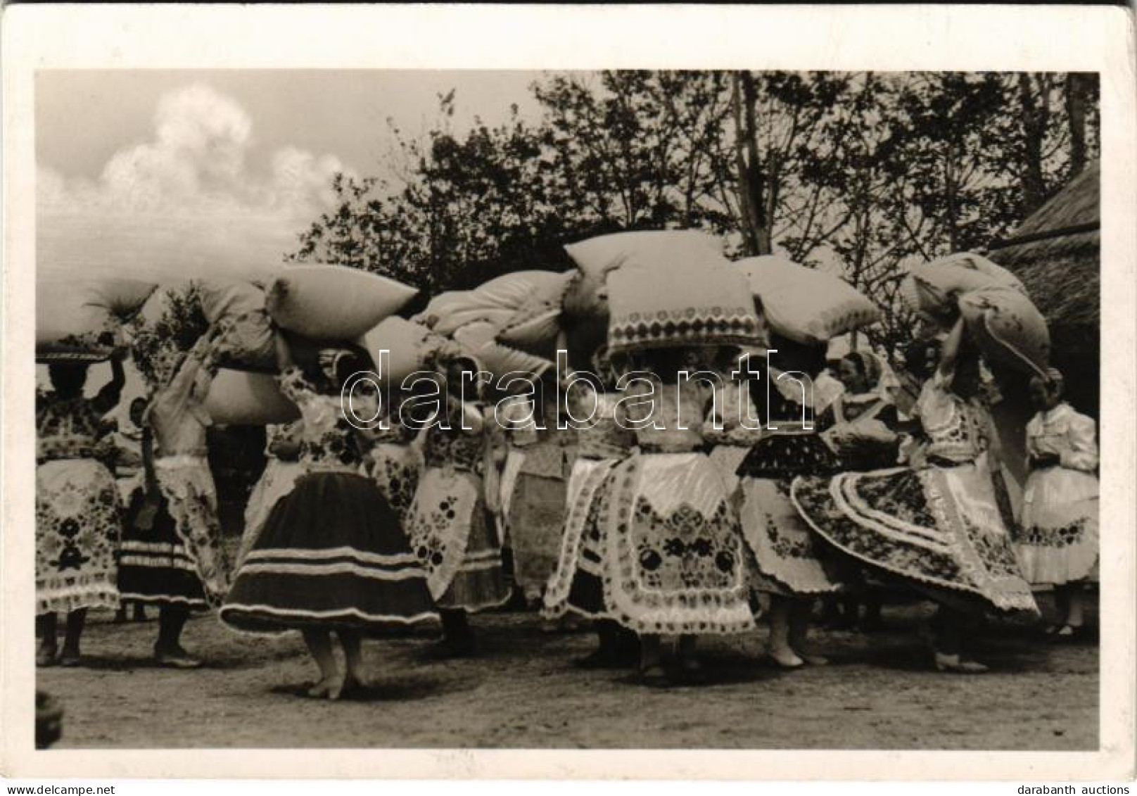 ** T2/T3 Ősi Párnatánc Részletek, Magyar Folklór / Hungarian Folklore (EK) - Non Classés