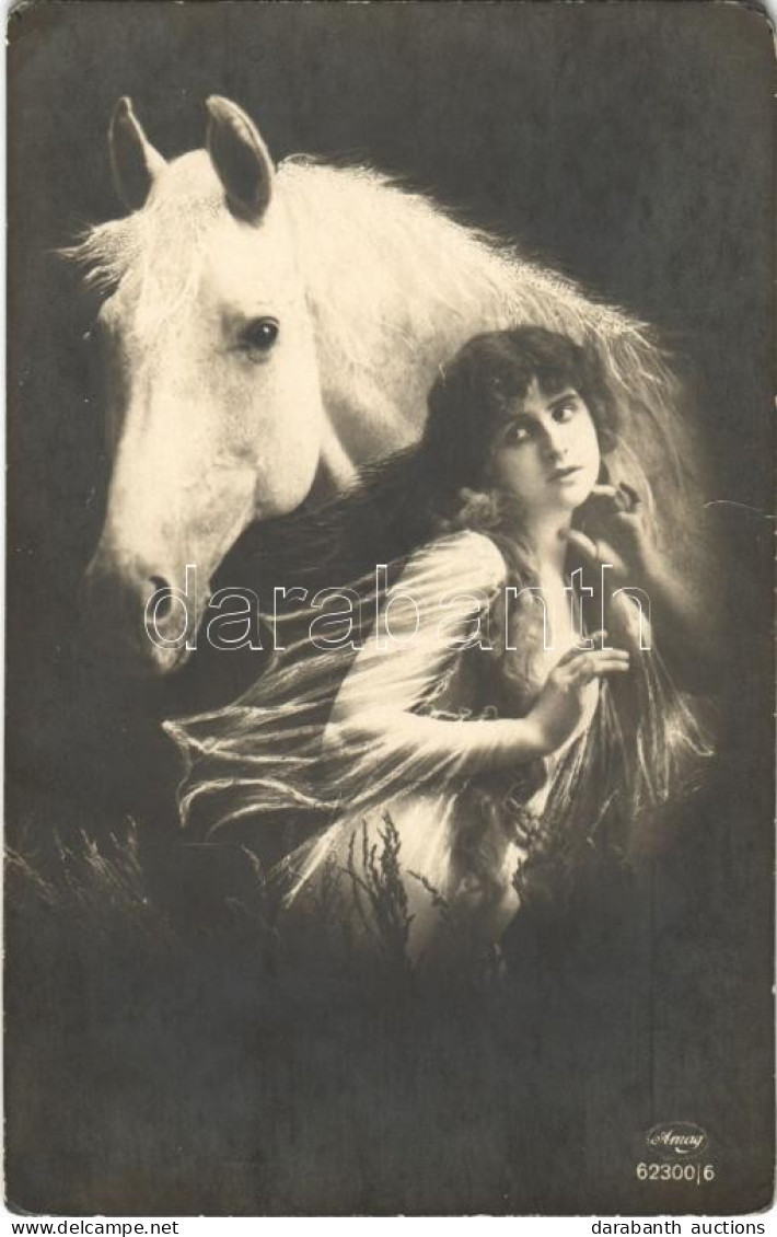 T4 Lady With Horse Art Postcard (EM) - Ohne Zuordnung