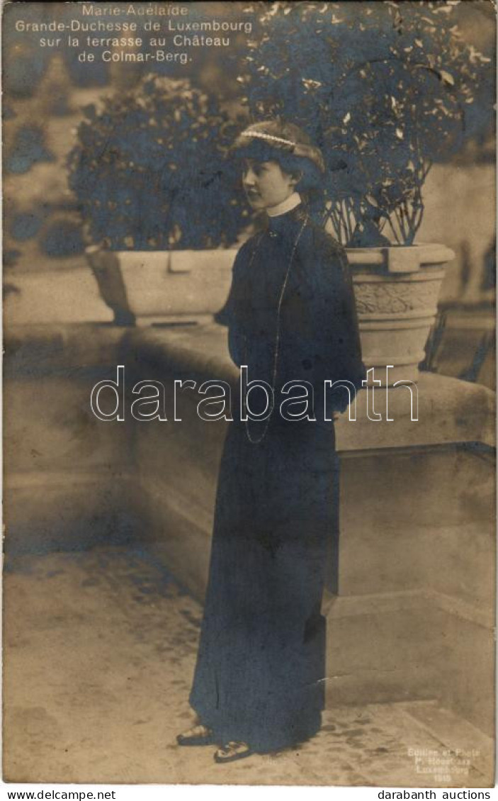 T2/T3 Marie-Adelaide, Grande-Duchesse De Luxembourg Sur La Terrasse Au Chateau De Colmar-Berg / Marie-Adélaide, Grand Du - Unclassified