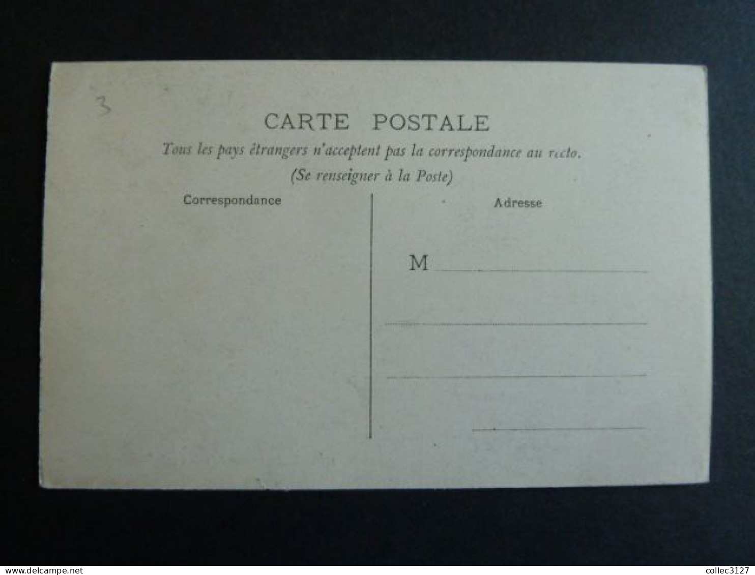 F33 - Ile De La Réunion - Cases De Noirs Près De Saint Pierre - Délamination Partielle - Saint Pierre