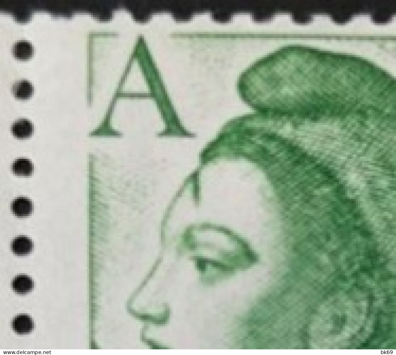 2423c ** Variété Griffure Et Antenne Sur Le Front Concernant 2 Timbres Dans Un Bloc De 4 -- Liberté A Vert - Neufs