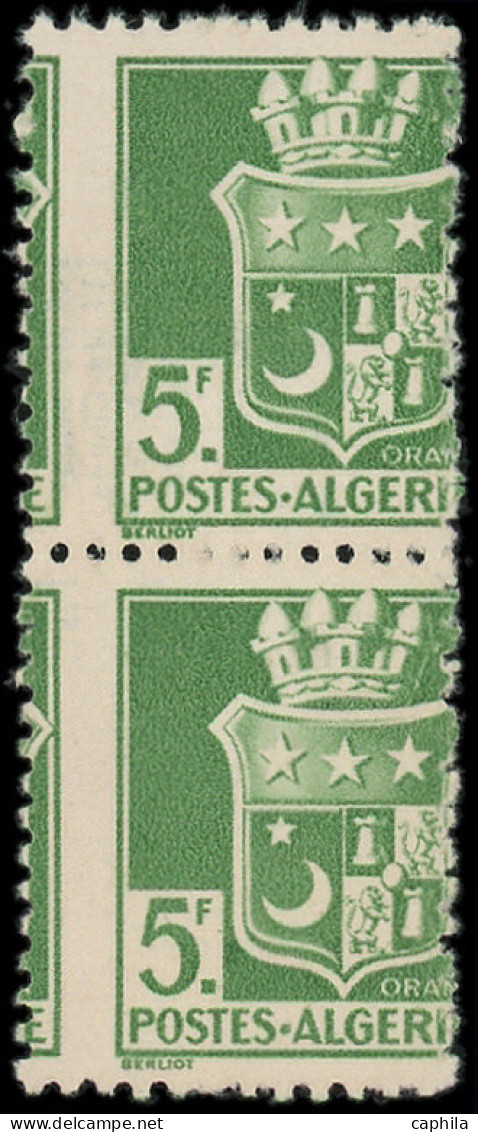 (*) ALGERIE - Poste - 183, Paire Verticale, Piquage à Cheval: 5f. Vert-jaune - Unused Stamps