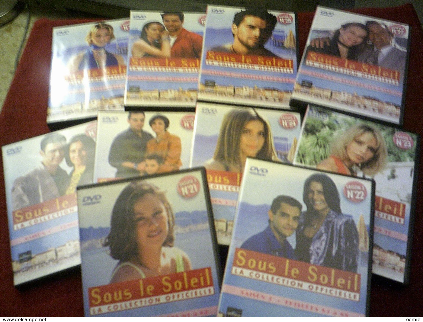 SOUS LE SOLEIL  SAISON 3 COFFRET 10 DVD EPISODES DE 81  A  120  //  40  FOIS 52 MIN ENVIRON - Collections & Sets