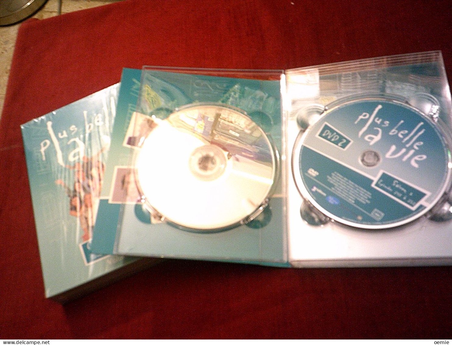 PLUS BELLE LA VIE SAISON 1 & 2 COFFRET 5 DVD EPISODES DE  241 A  270  //  30 FOIS 26 MIN ENVIRON - Collections, Lots & Séries