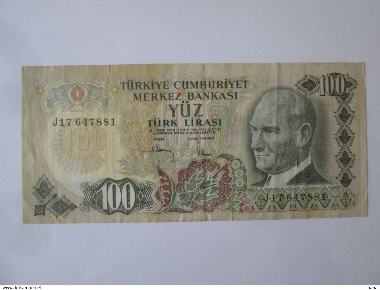 Turkey 100 Lirasi 1976-1987 Banknote Taped See Pictures - Türkei