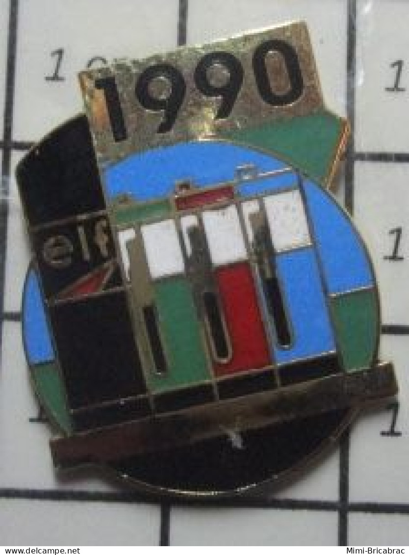 510d Pins Pin's / Rare & Belle Qualité CARBURANTS / STATION SERVICE ELF 1990 Par REMARK - Kraftstoffe