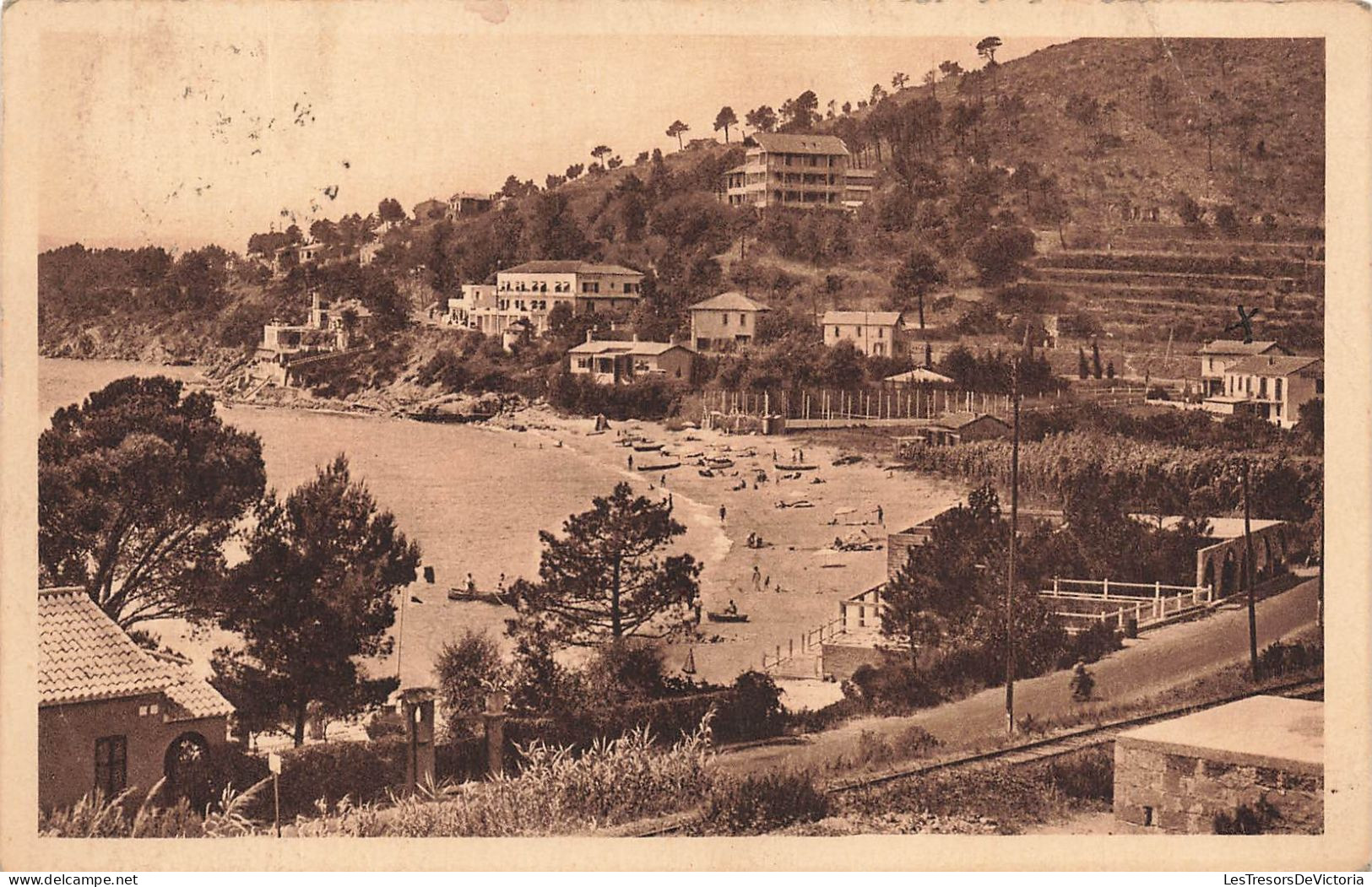 FRANCE - Côte D'Azur - Environs Du Lavandou (Var) - Vue Générale De La Plage L'Aiguebelle - Carte Postale Ancienne - Le Lavandou