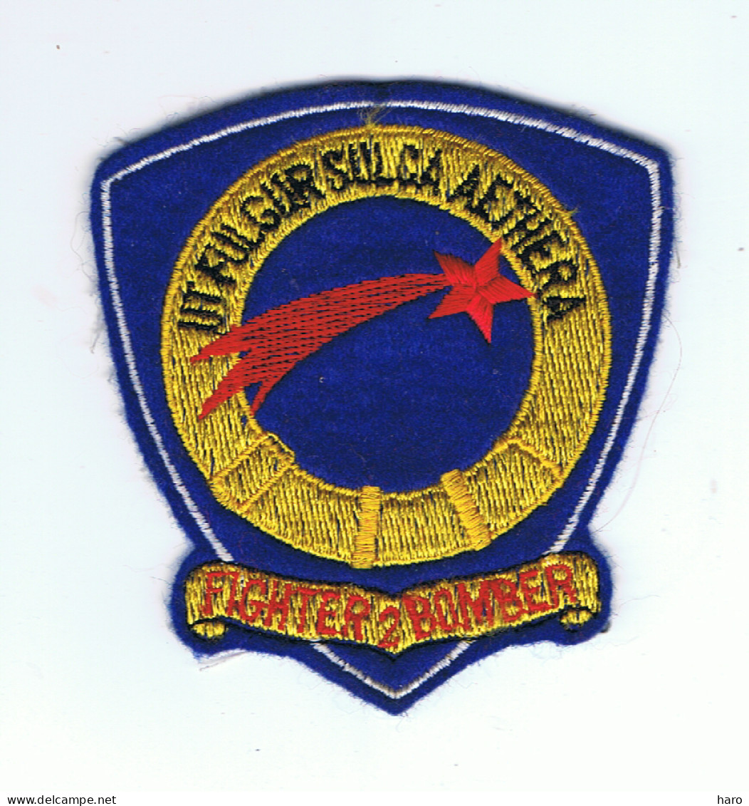 Patch - Ecusson Tissu Brodé  - Fighter 2 Bomber " Ut Filgur Sulca Aethera " Aviation - Belgian  Air Force " Comète( B321 - Luchtvaart