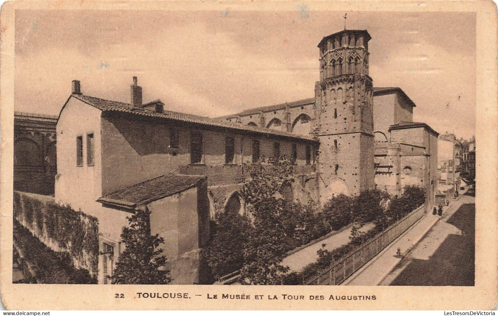 FRANCE - Toulouse - Le Musée Et La Tour Des Augustins - Carte Postale Ancienne - Toulouse