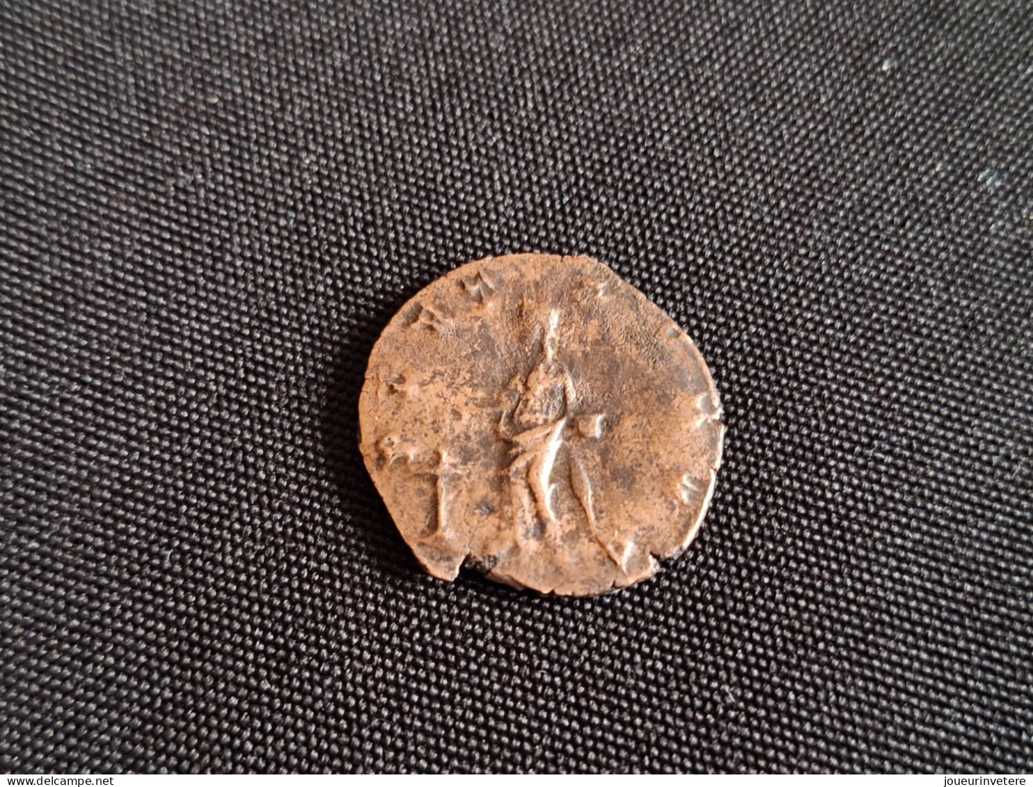 Pièces De Monnaie Antiques Romaines  Antoninien De Victorin, Usurpateur. Revers PIETAS.tb Etat - Andere - Europa