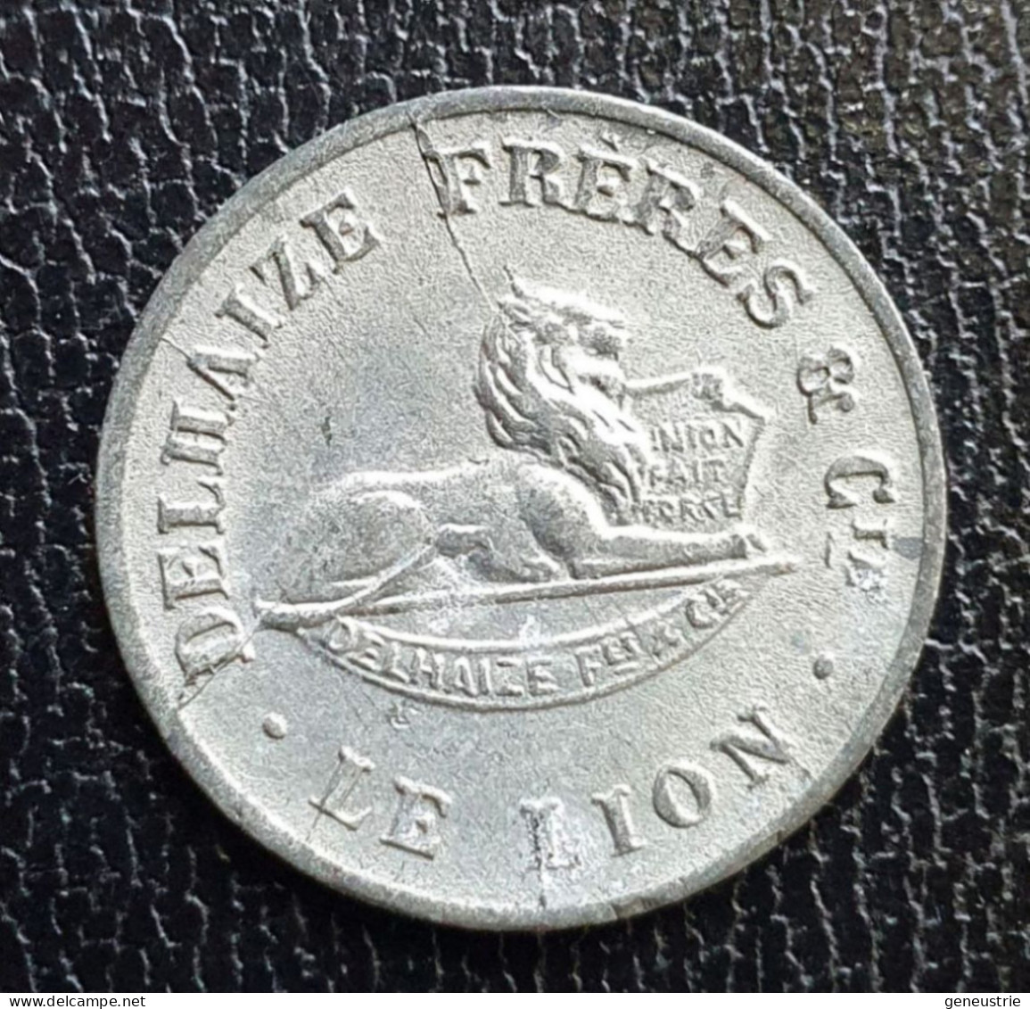 Jeton De Nécessité Belge "Bon Pour 5c / Delhaize Frères & Cie - Le Lion" Belgique - Monedas / De Necesidad