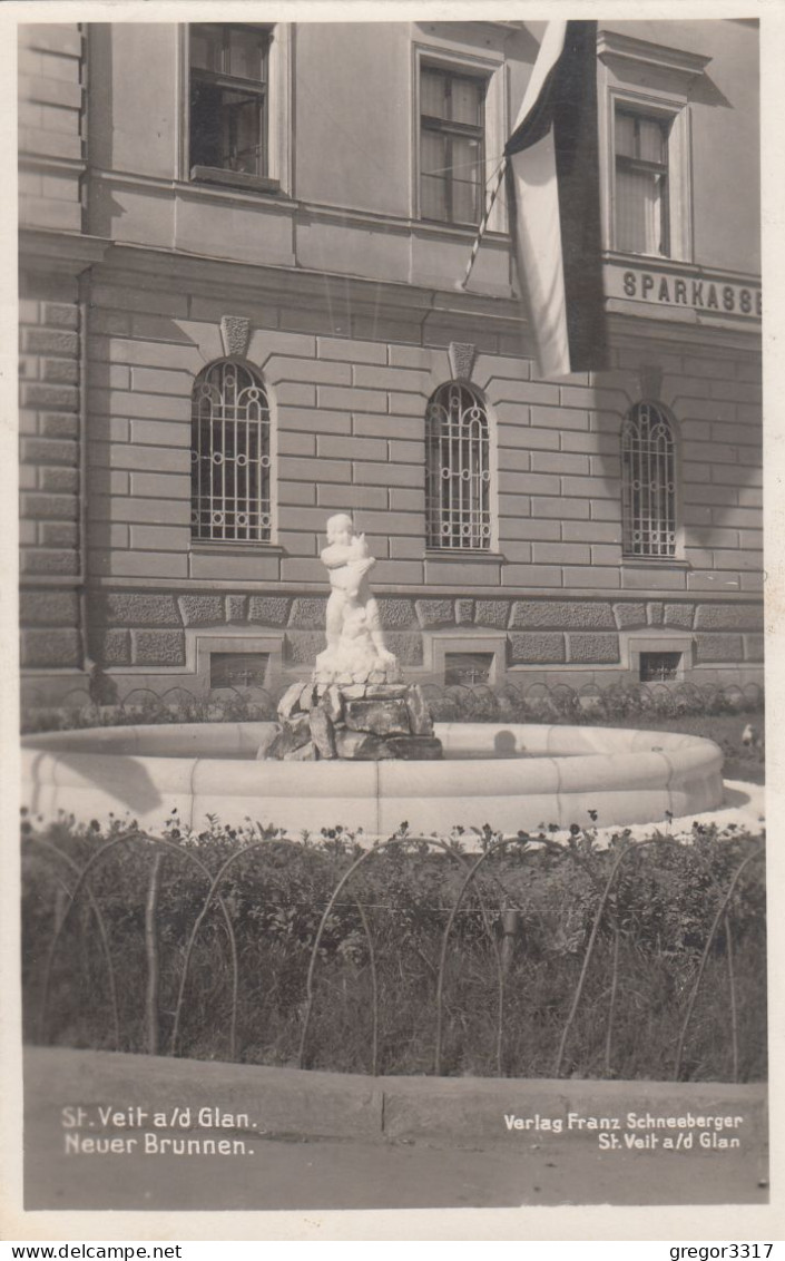 E3979) ST. VEIT A. D. GLAN - Neuer Brunnen - Tolle S/W FOTO AK Mit Sparkasse Gebäude U. Fahne ALT! - St. Veit An Der Glan