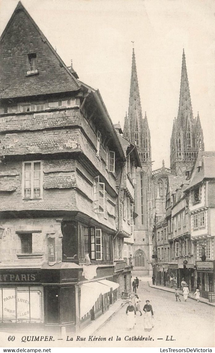 FRANCE - Quimper - Vue Générale De La Rue Et La Cathédrale - L L - Carte Postale Ancienne - Quimper