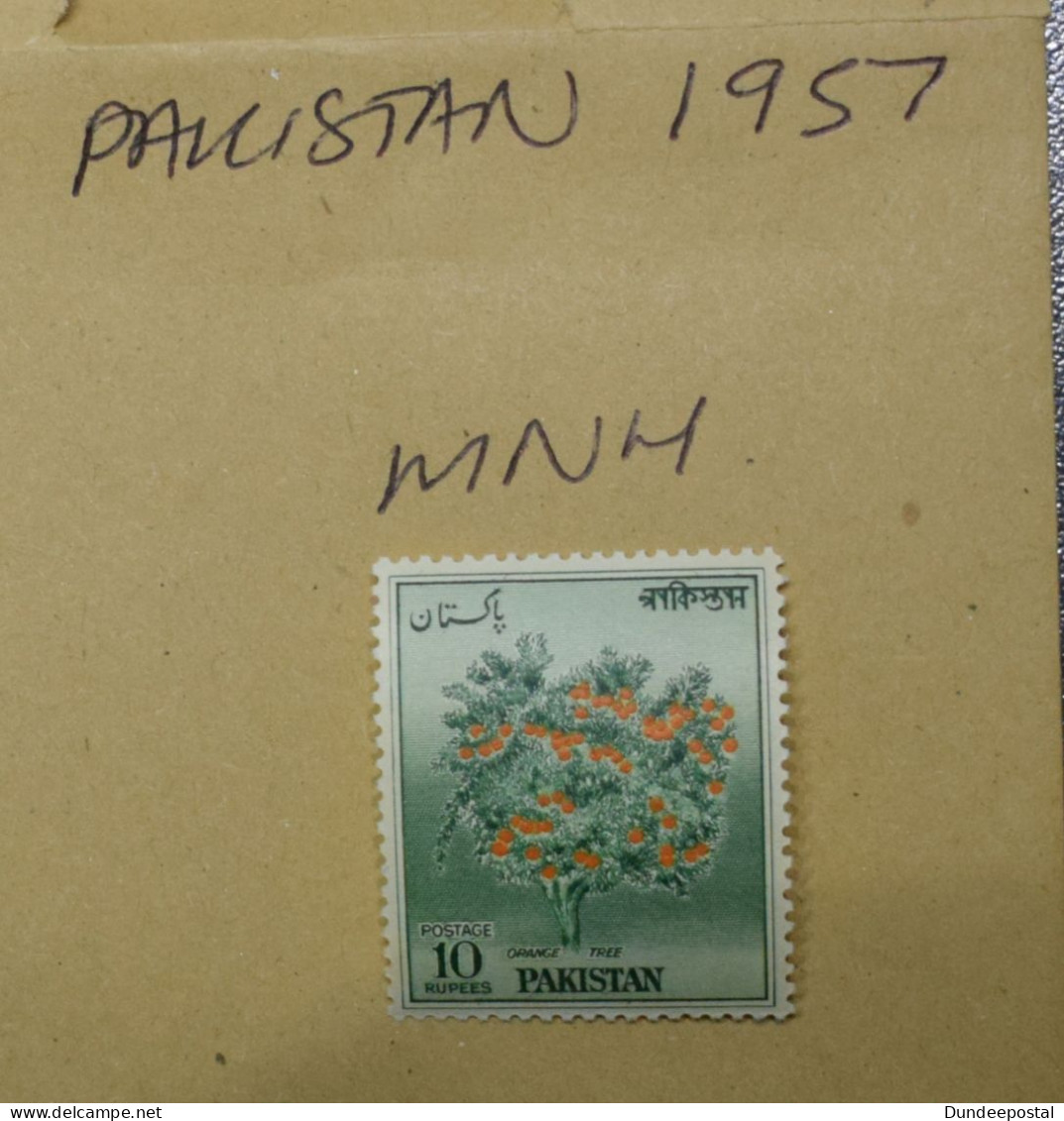 PAKISTAN  STAMPS  Coms   1957  MNH  ~~L@@K~~ - Pakistan