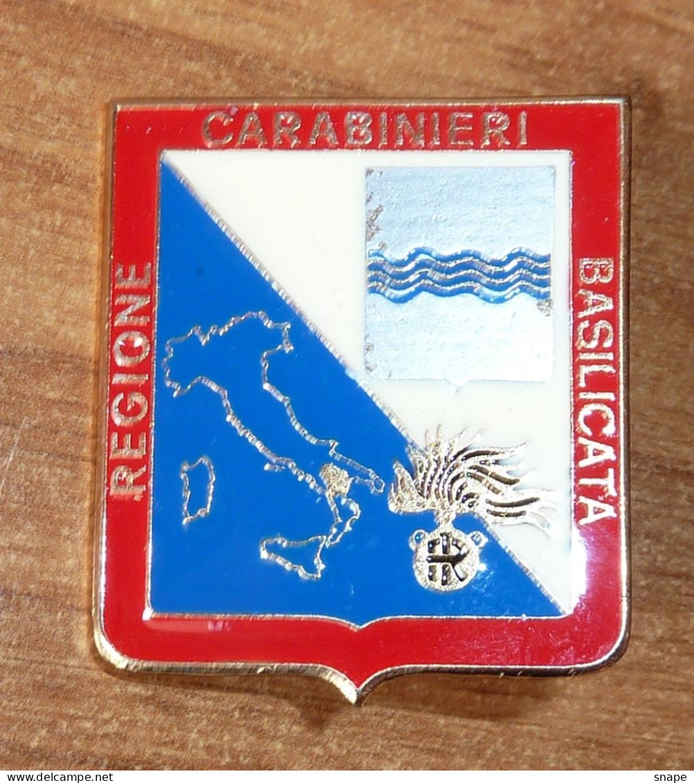 Distintivo Smaltato CC Regione Basilicata - Carabinier - Polizia - Obsoleto - Carabinieri Badge Insignia (231) - Polizei