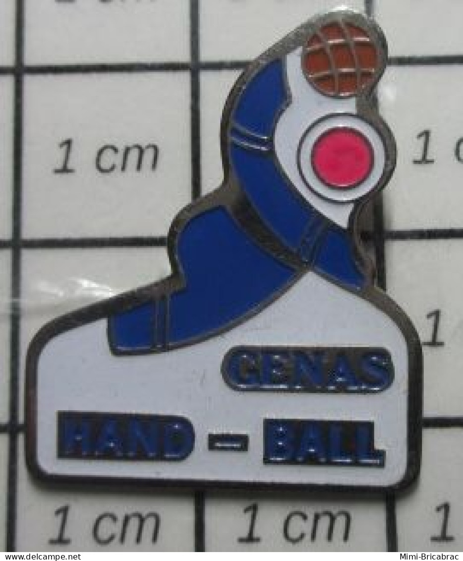 1517 Pin's Pins / Beau Et Rare / SPORTS / CLUB HANDBALL GENAS - Pallamano