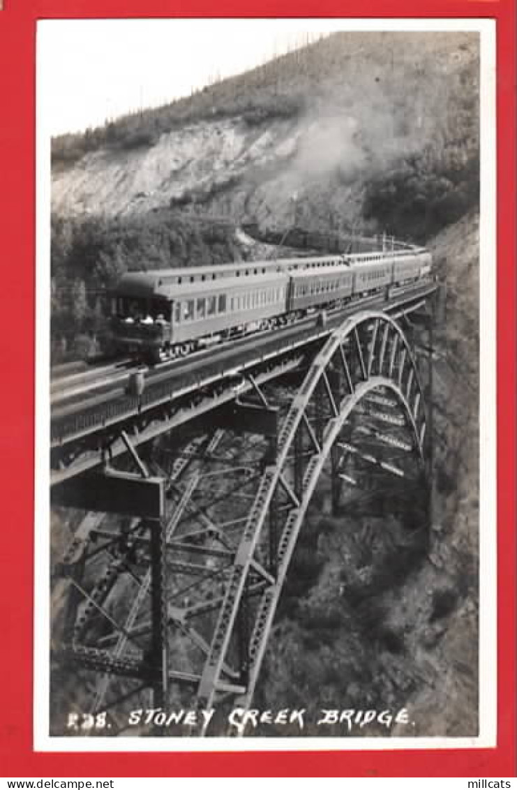 CANADA  HAMILTON  STONEY CREEK BRIDGE + CPR  RAILWAY TRAIN  B HARMON  RP - Hamilton