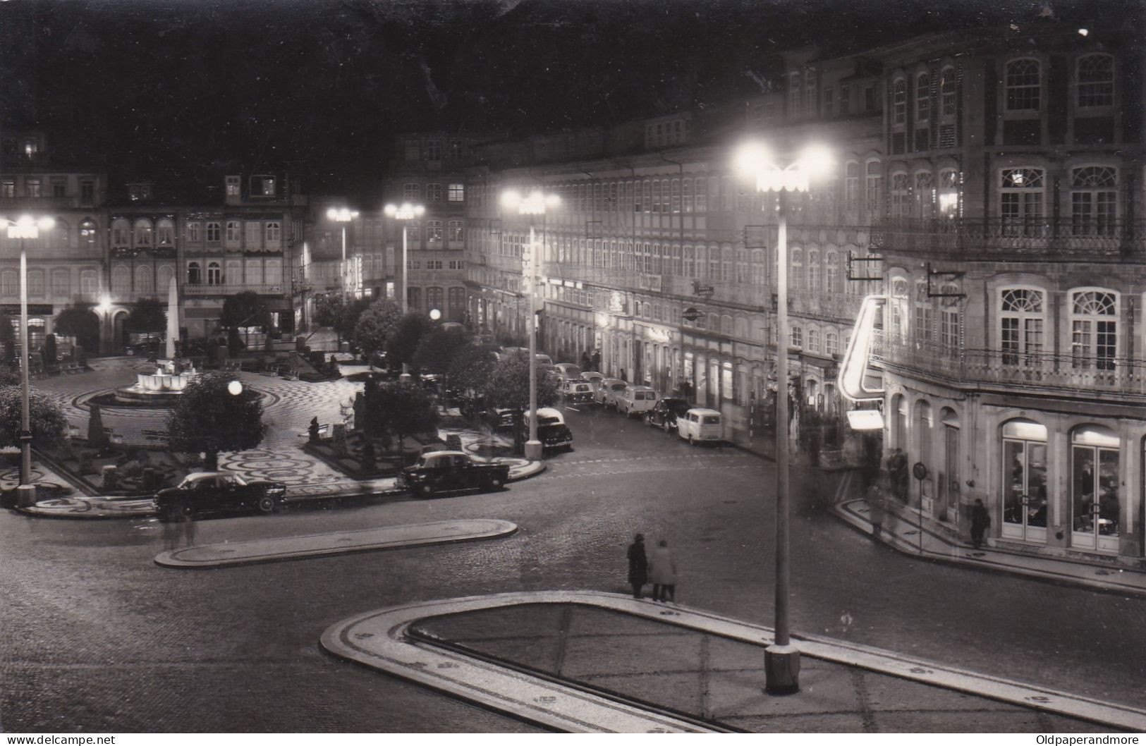 POSTCARD PORTUGAL - GUIMARÃES - LARGO DO TOURAL - Braga