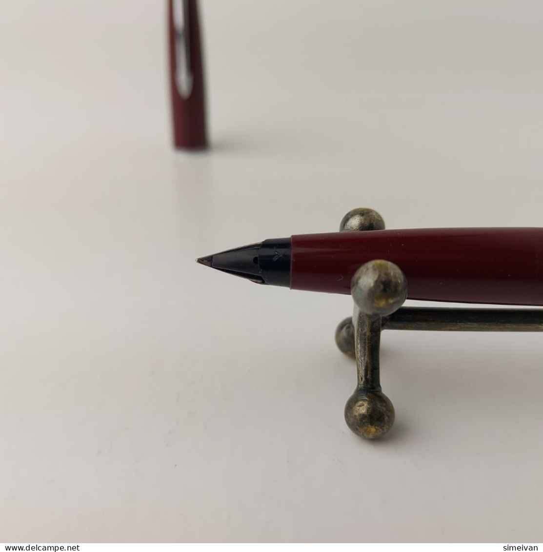 Vintage Fountain Pen Parker 45 Dark Red Chrome Fine Nib Made in England #5481