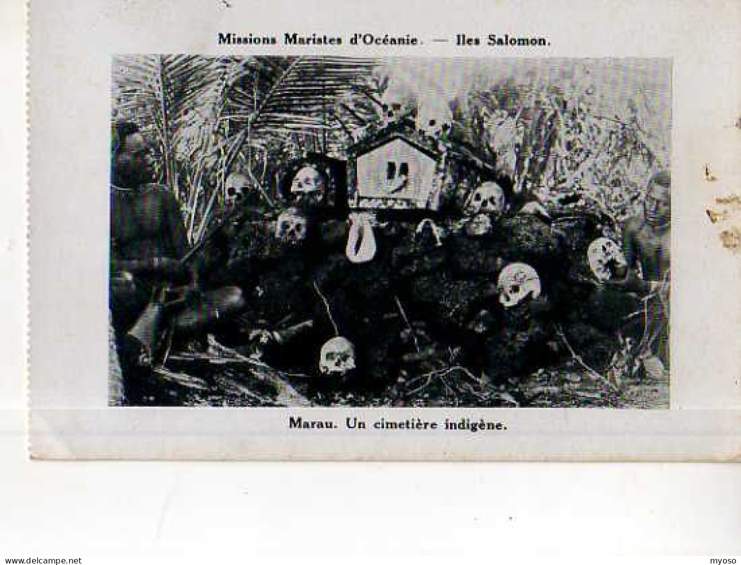 Iles SALOMON Missions Maristes D'Oceanie Marau Un Cimetiere Indigene - Islas Salomon