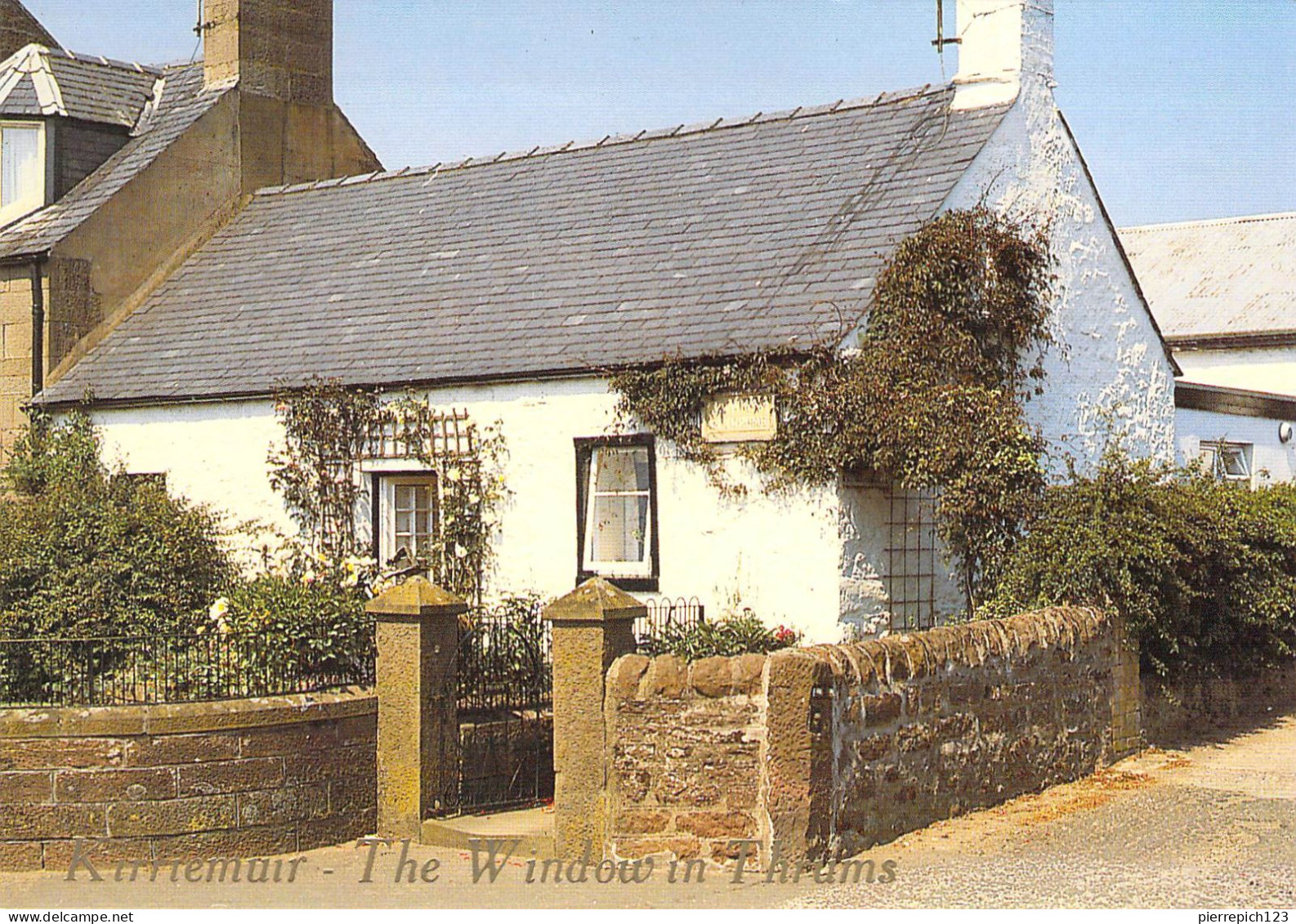 Kirriemuir - Maison De Sir James Barrie's - Angus