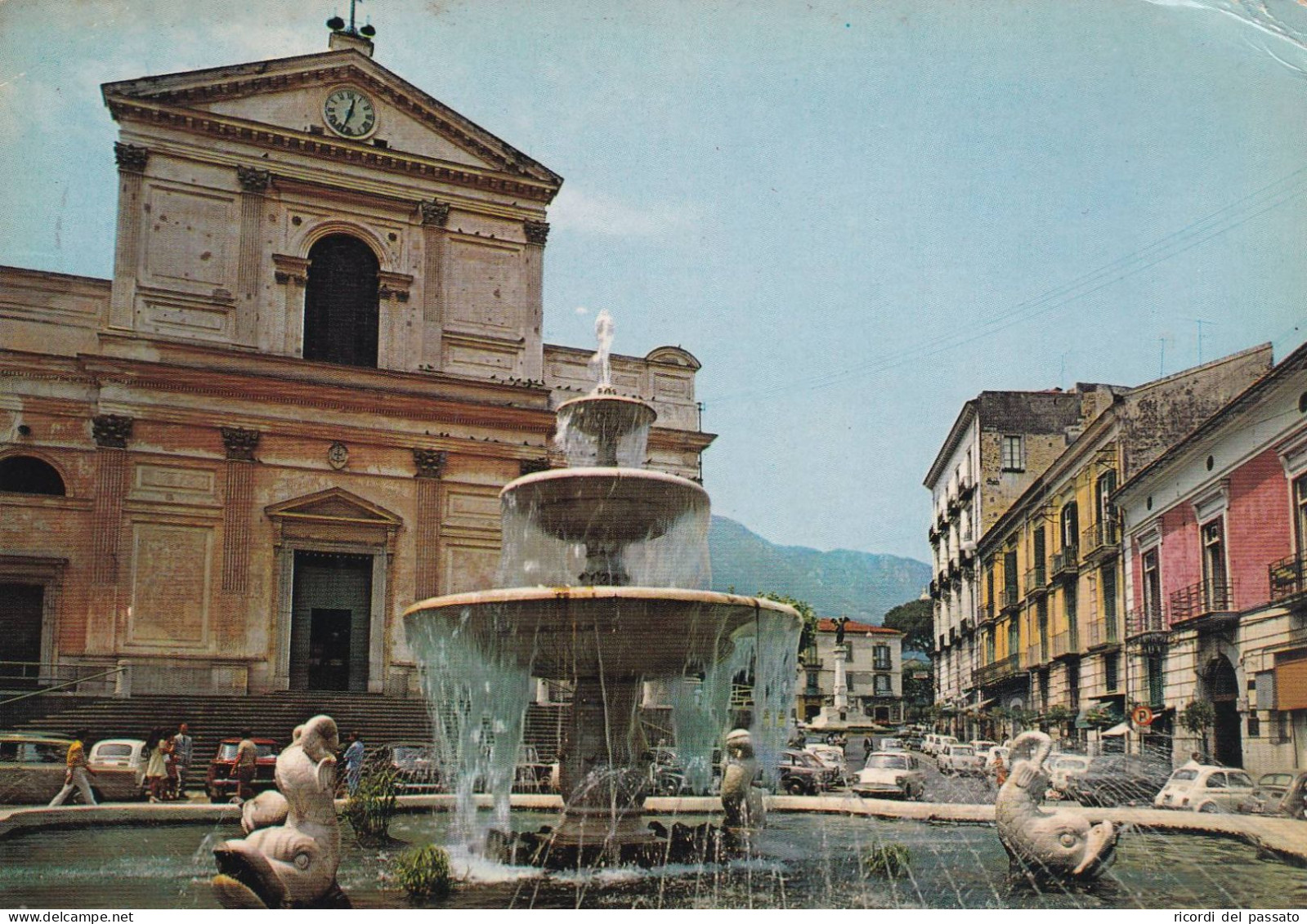 Cartolina Cava Dei Tirreni ( Salerno ) Piazza Duomo - Cava De' Tirreni