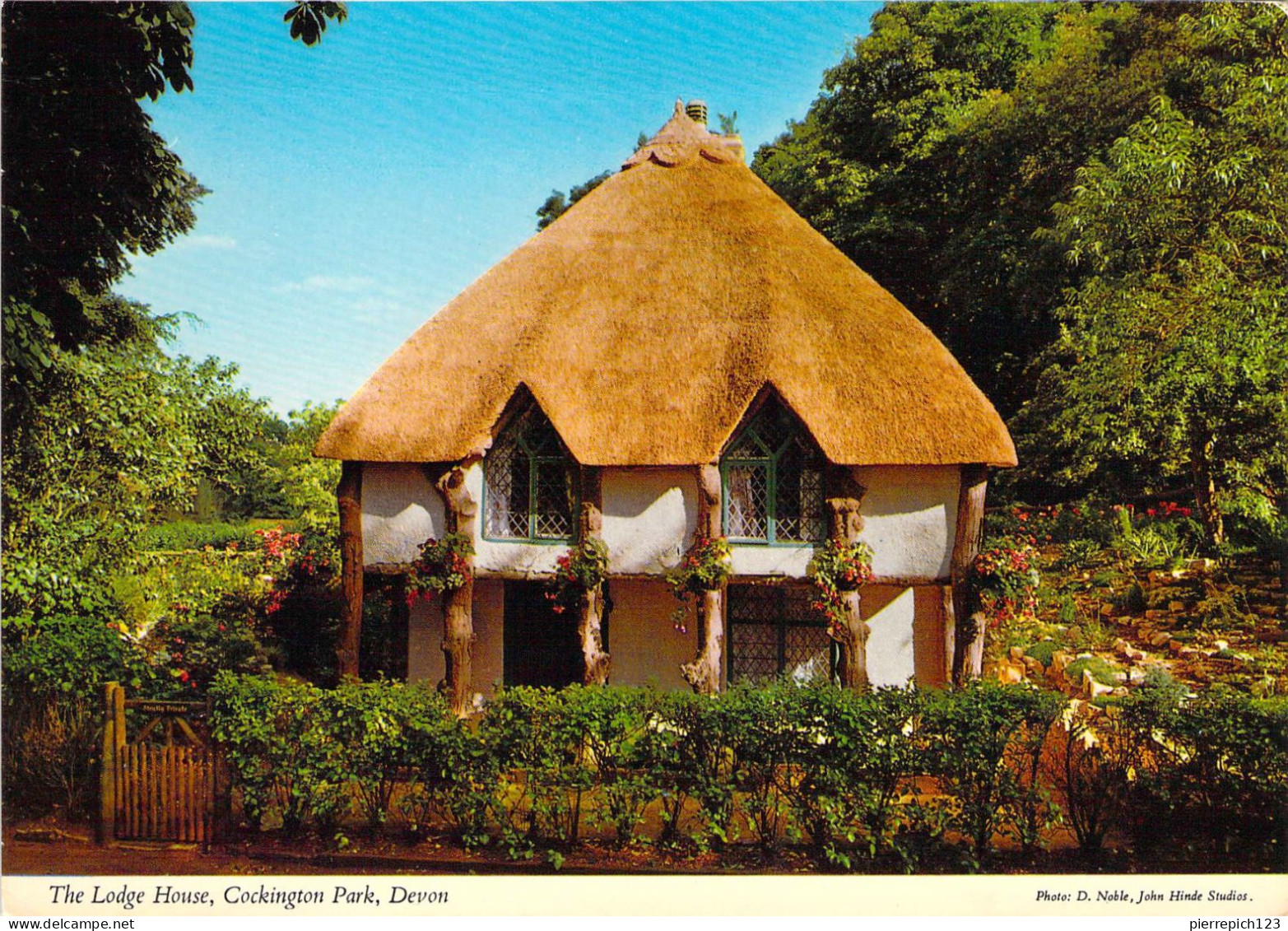 Torquay - Cockington Park - The Logde House - Torquay