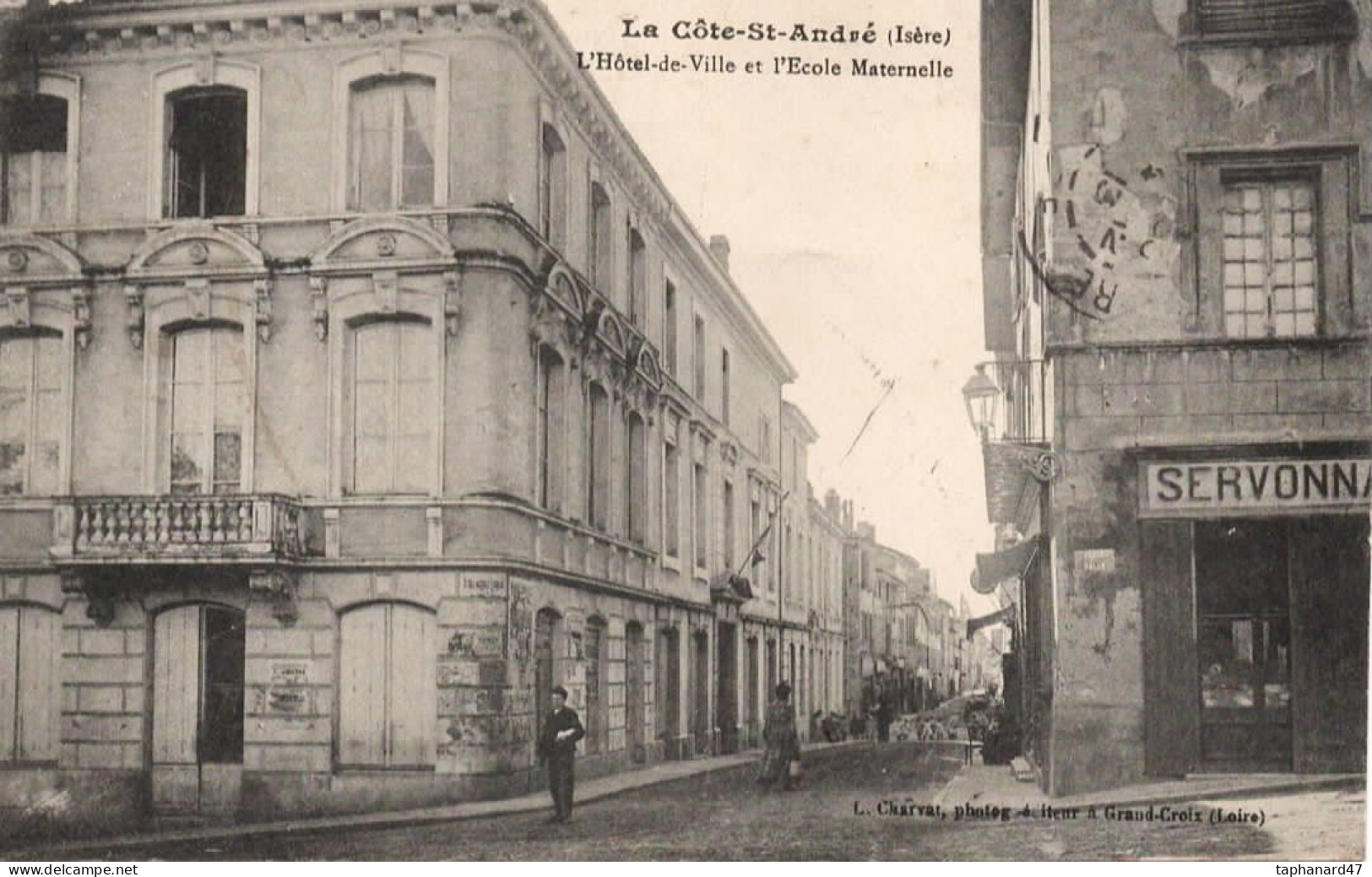 . 38 . LA CÔTE-ST-ANDRÉ . L'Hôtel-de-Ville Et L'École Maternelle . - La Côte-Saint-André