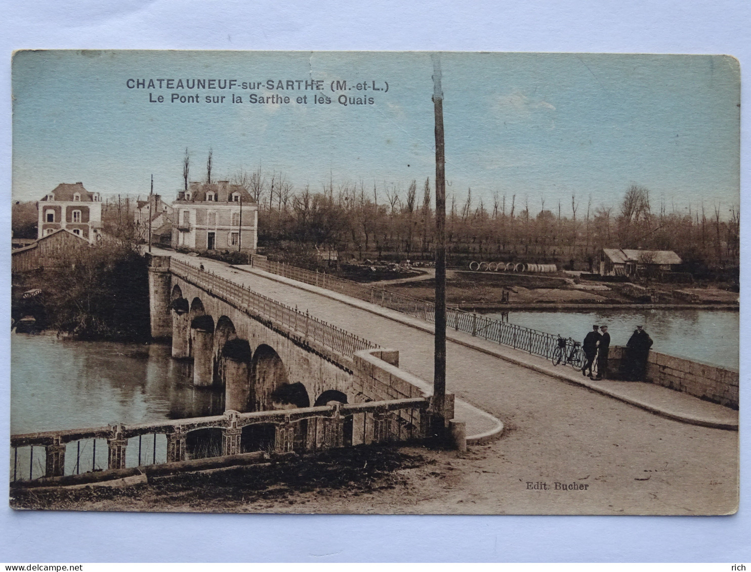 CP 49 Maine Et Loire - Chateauneuf Sur Sarthe - Le Pont Sur La Sarthe Et Les Quais - Chateauneuf Sur Sarthe