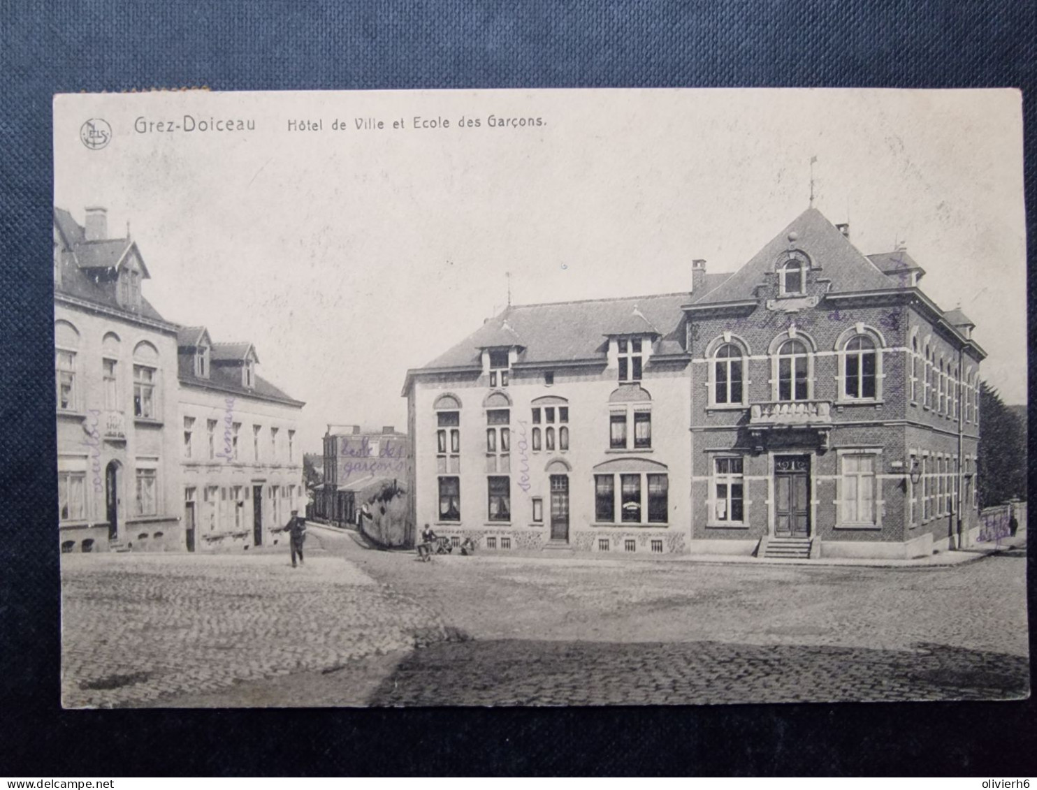 CP BELGIQUE (V1917) GREZ DOICEAU (3 Vues) Hôtel De Ville Et Ecole Des Garçons 1916 Oblitération Allemande OTTIGNIES - Grez-Doiceau