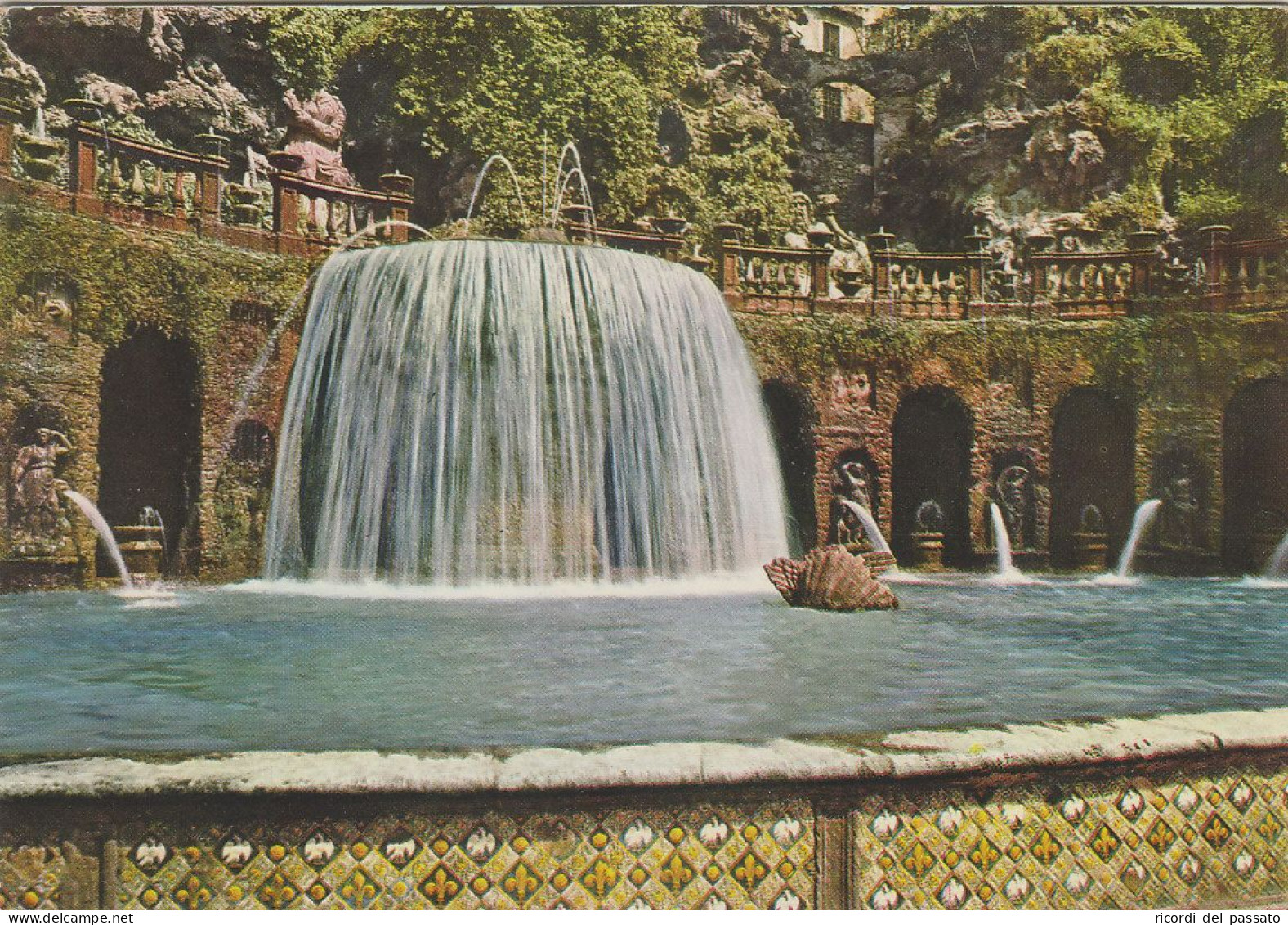 Cartolina Tivoli ( Roma ) - Villa D'este  - Fontana Dell'ovato - Tivoli