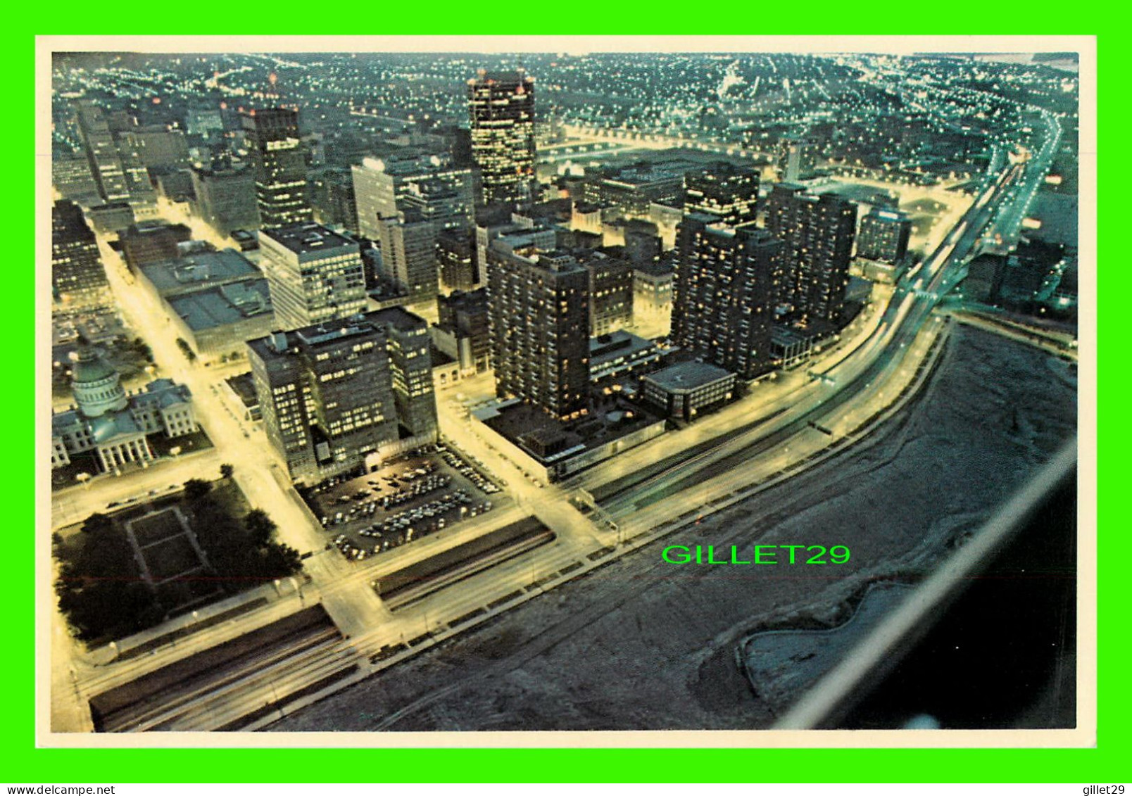 ST LOUIS, MO - VIEW FROM ATOP GATEWAY ARCH - ART GROSSMANN PHOTO, 1980 - DEXTER PRESS - - St Louis – Missouri