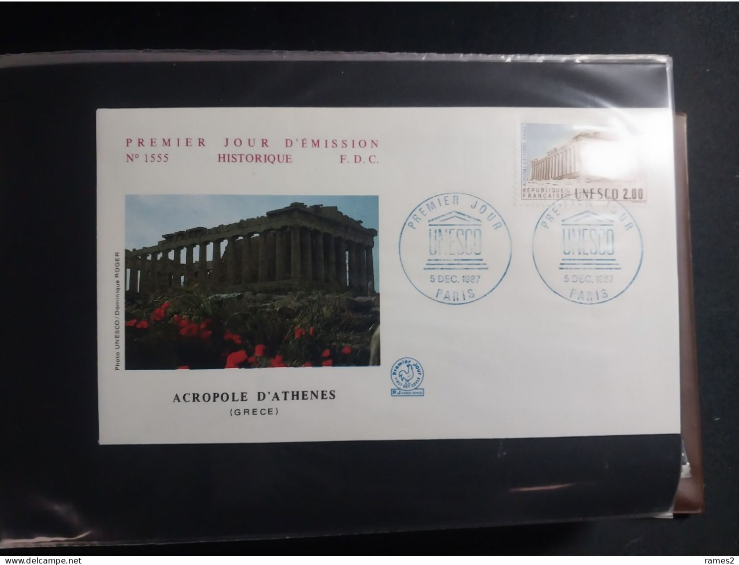 Petit album de FDC remplie de FDC  de France  97 pièces