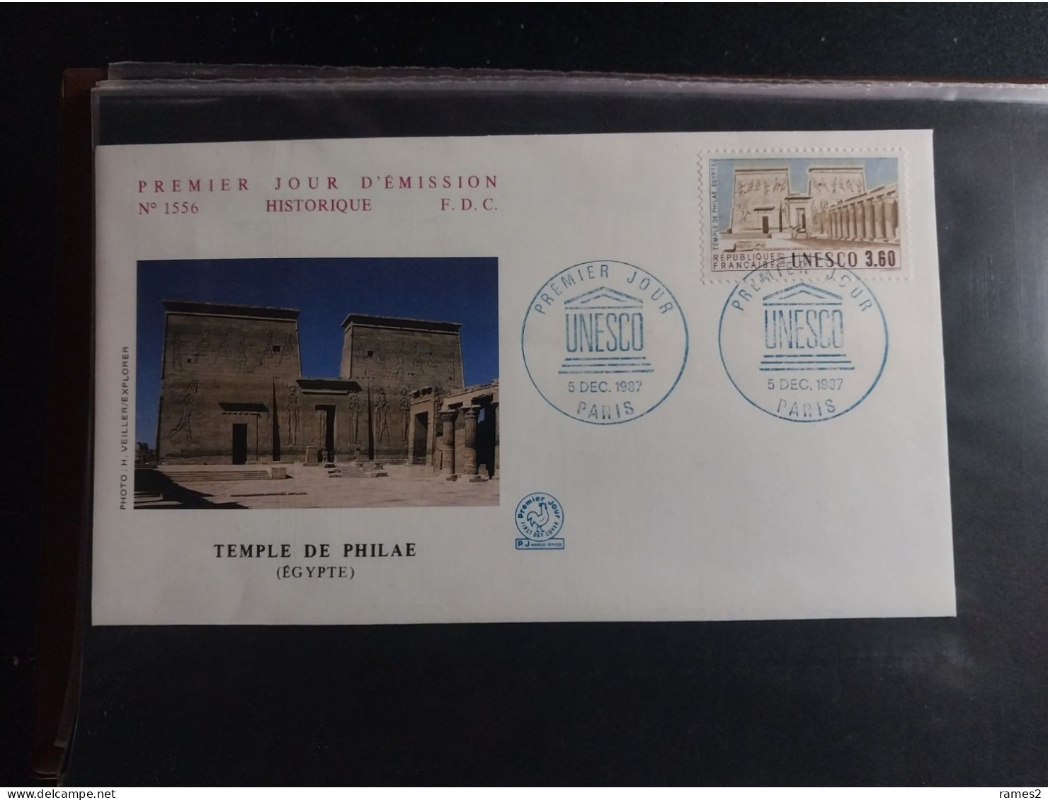 Petit album de FDC remplie de FDC  de France  97 pièces