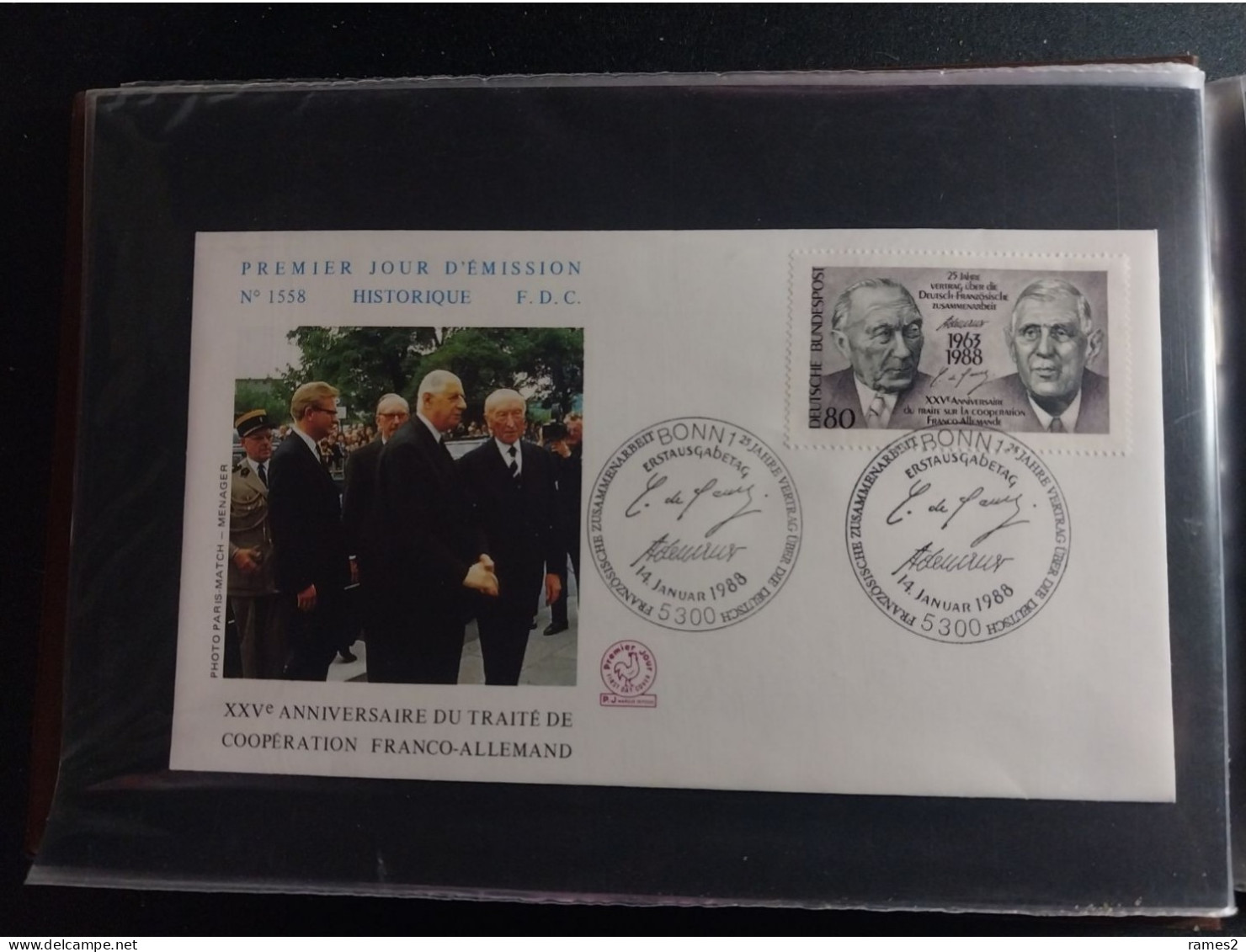 Petit album de FDC remplie de FDC  de France  97 pièces