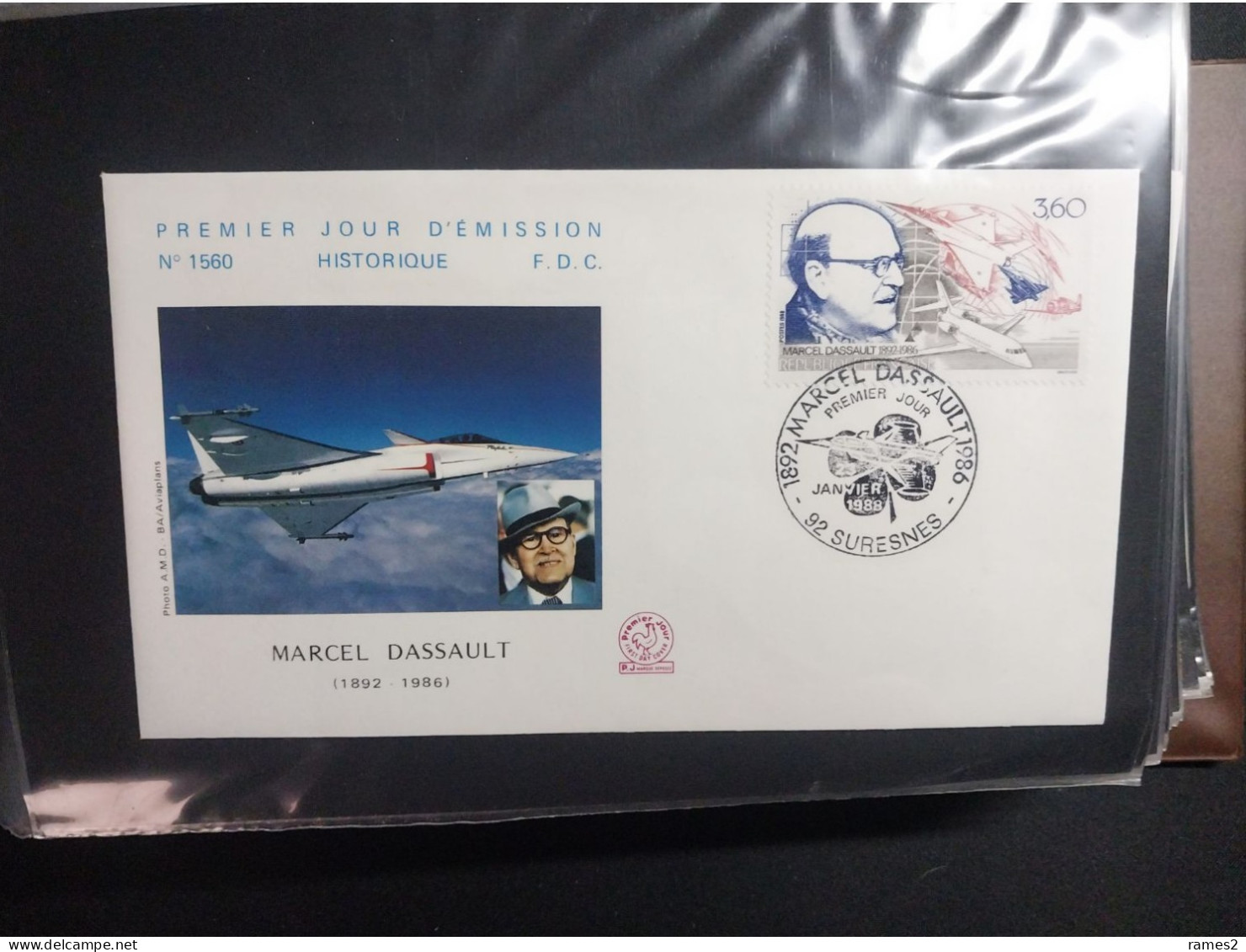 Petit album de FDC remplie de FDC  de France  97 pièces