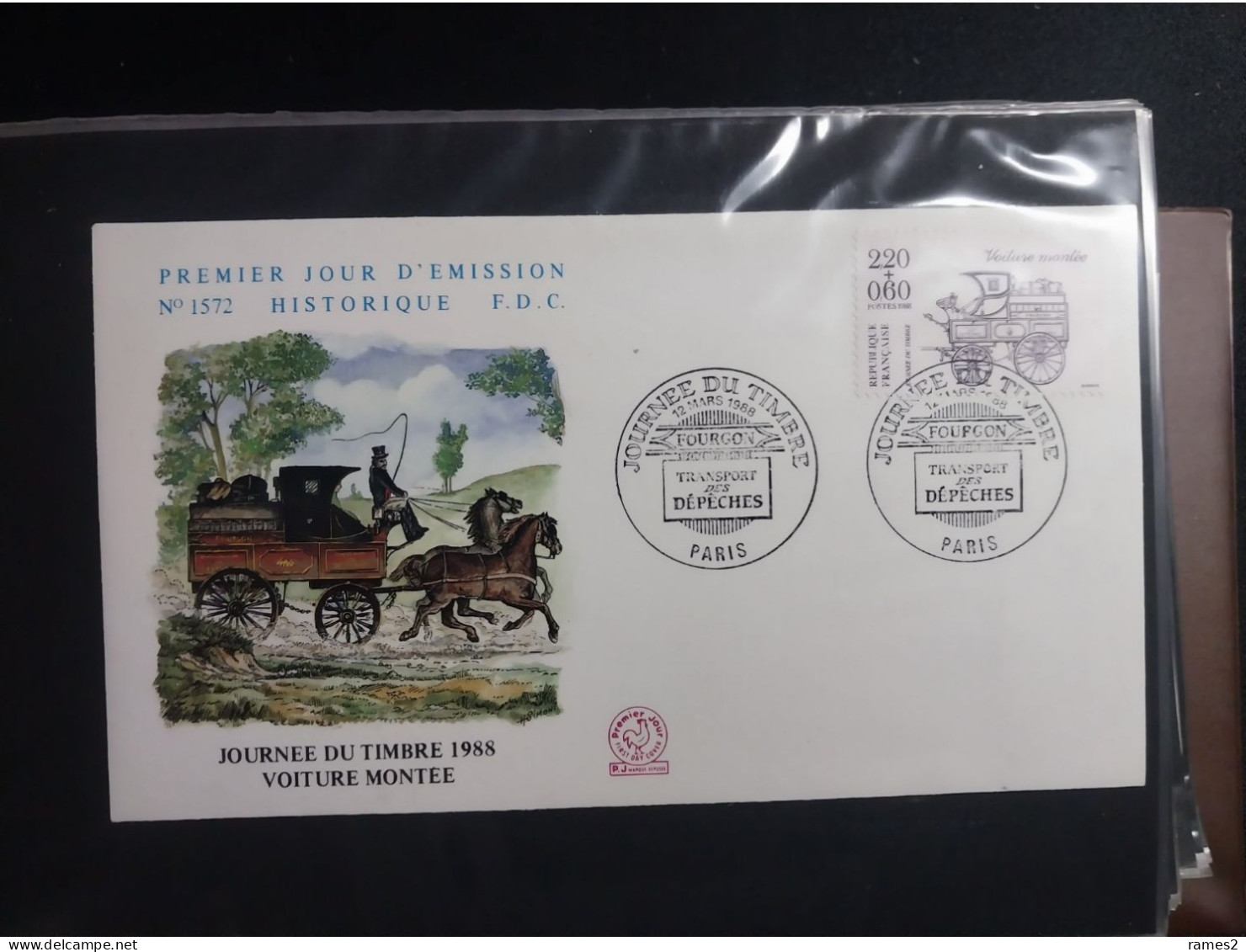 Petit album de FDC remplie de FDC  de France  97 pièces