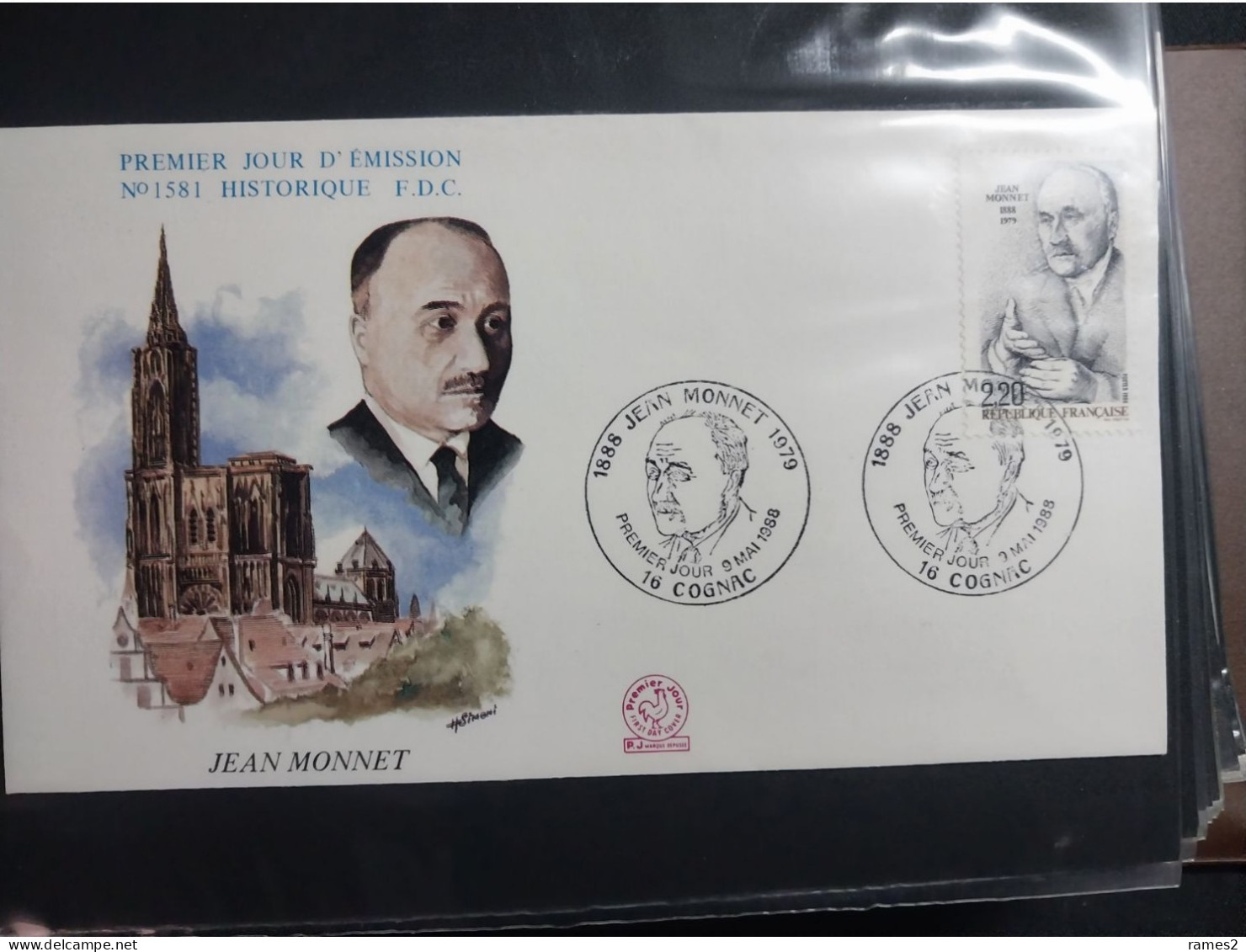 Petit album de FDC remplie de FDC  de France  97 pièces